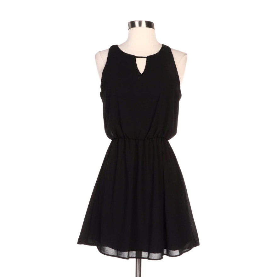 Xhilaration Black Gathered Waist Sleeveless Dress