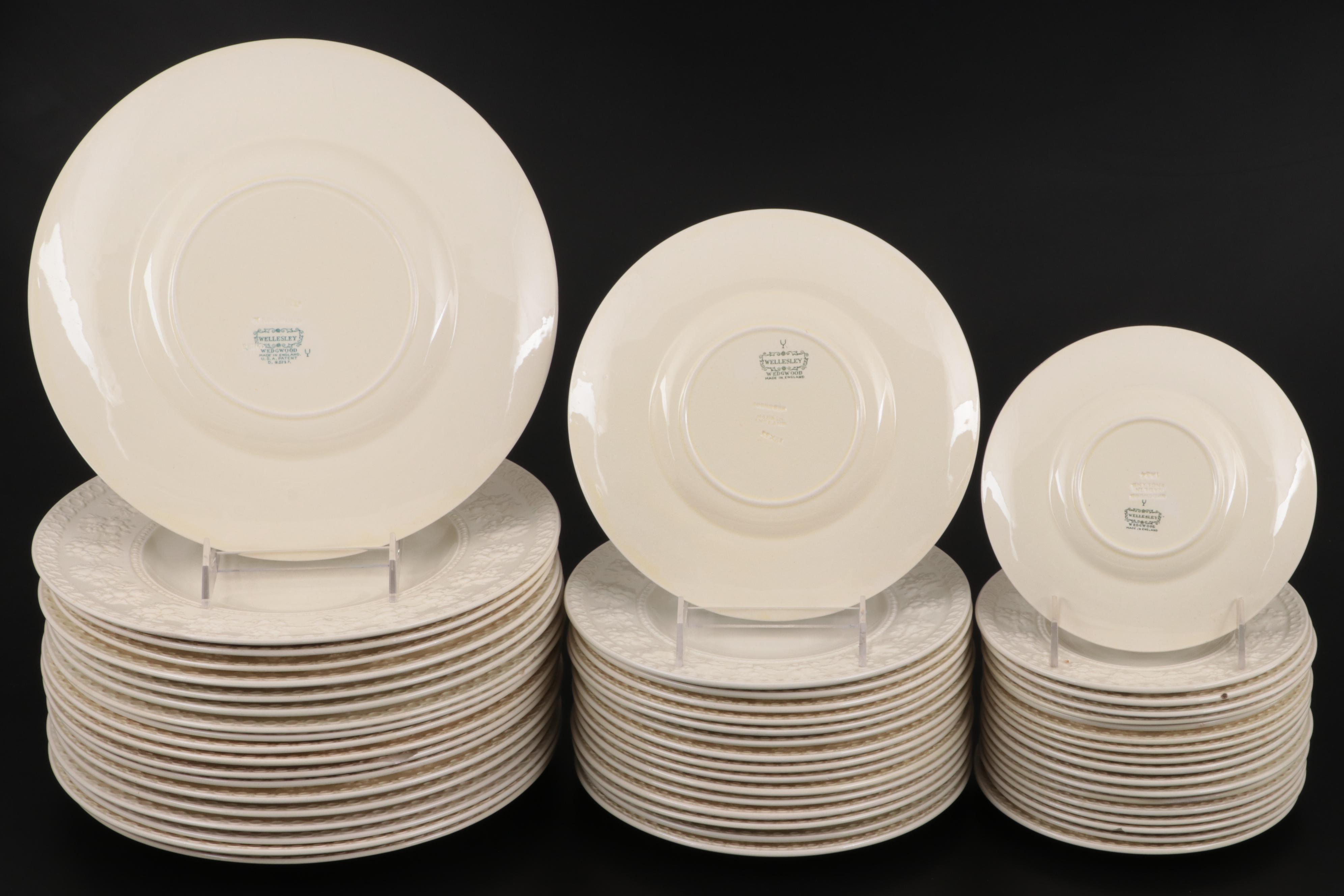 Wedgwood "Wellesley" Dinnerware and Serveware, 1930–1969