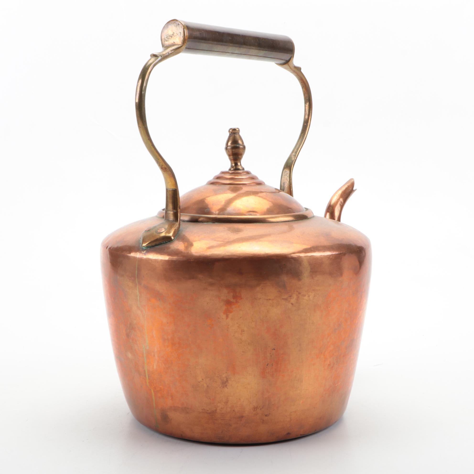 English Copper Tea Kettle with Brass Handle, 19th Century