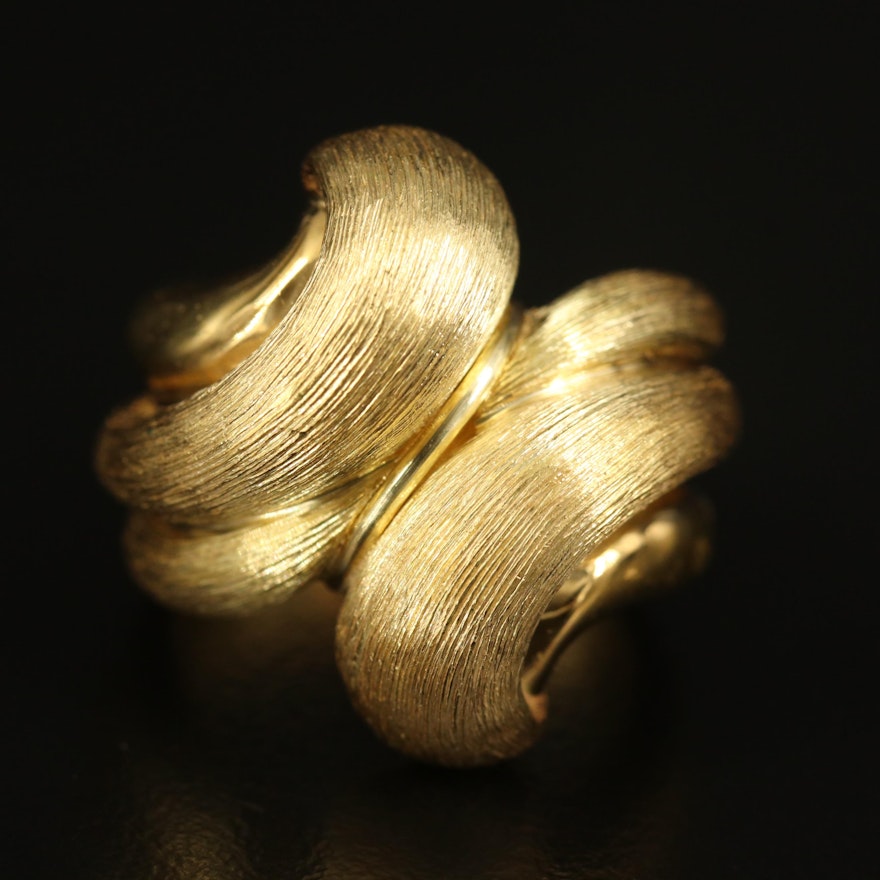 Henry Dunay 18K Fluted Swirl Ring With Sabi Finish