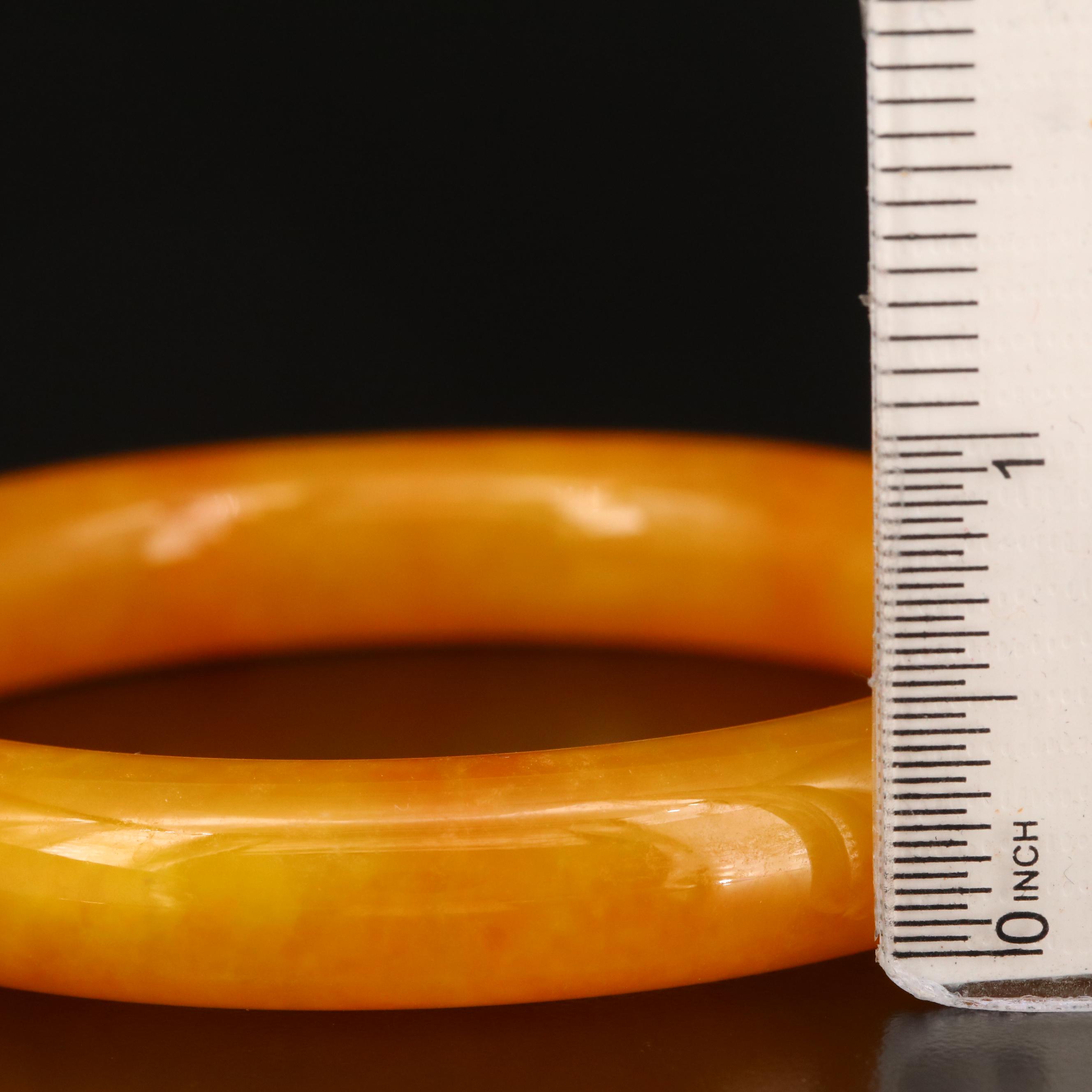 Jadeite Hololith Bangle