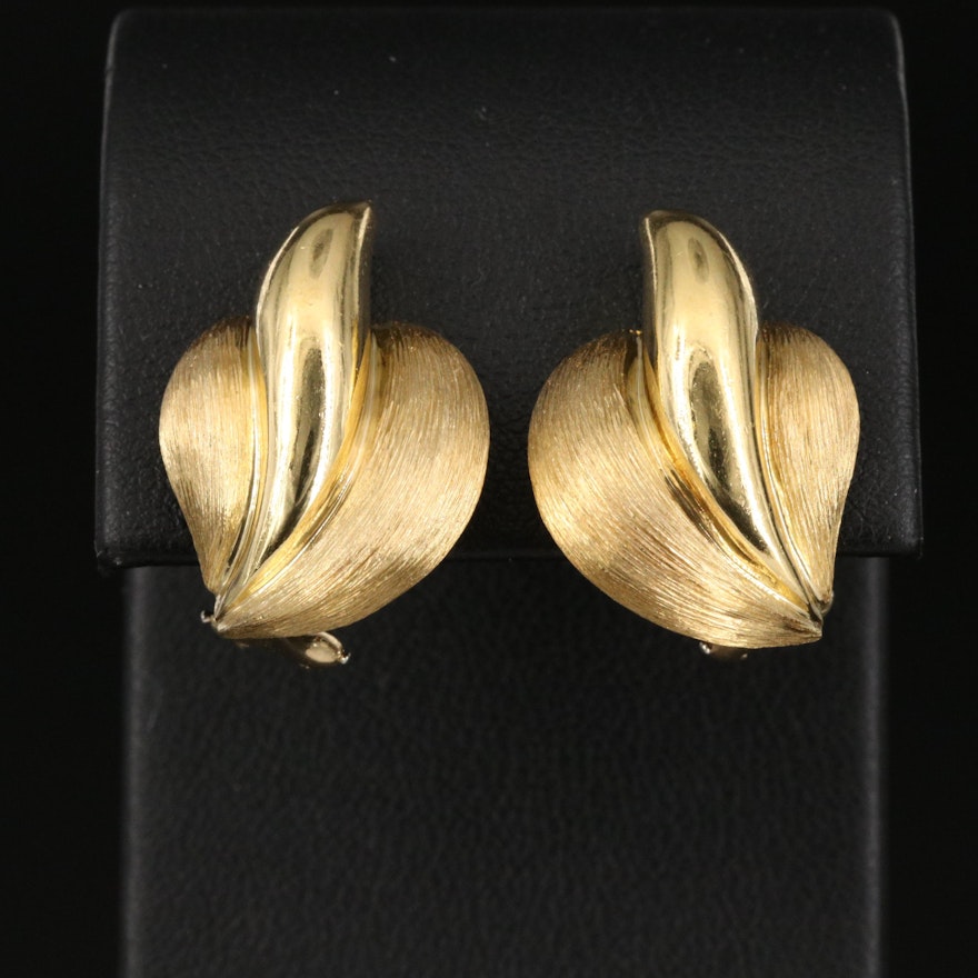 Henry Dunay 18K Fluted Earrings with Sabi Finish