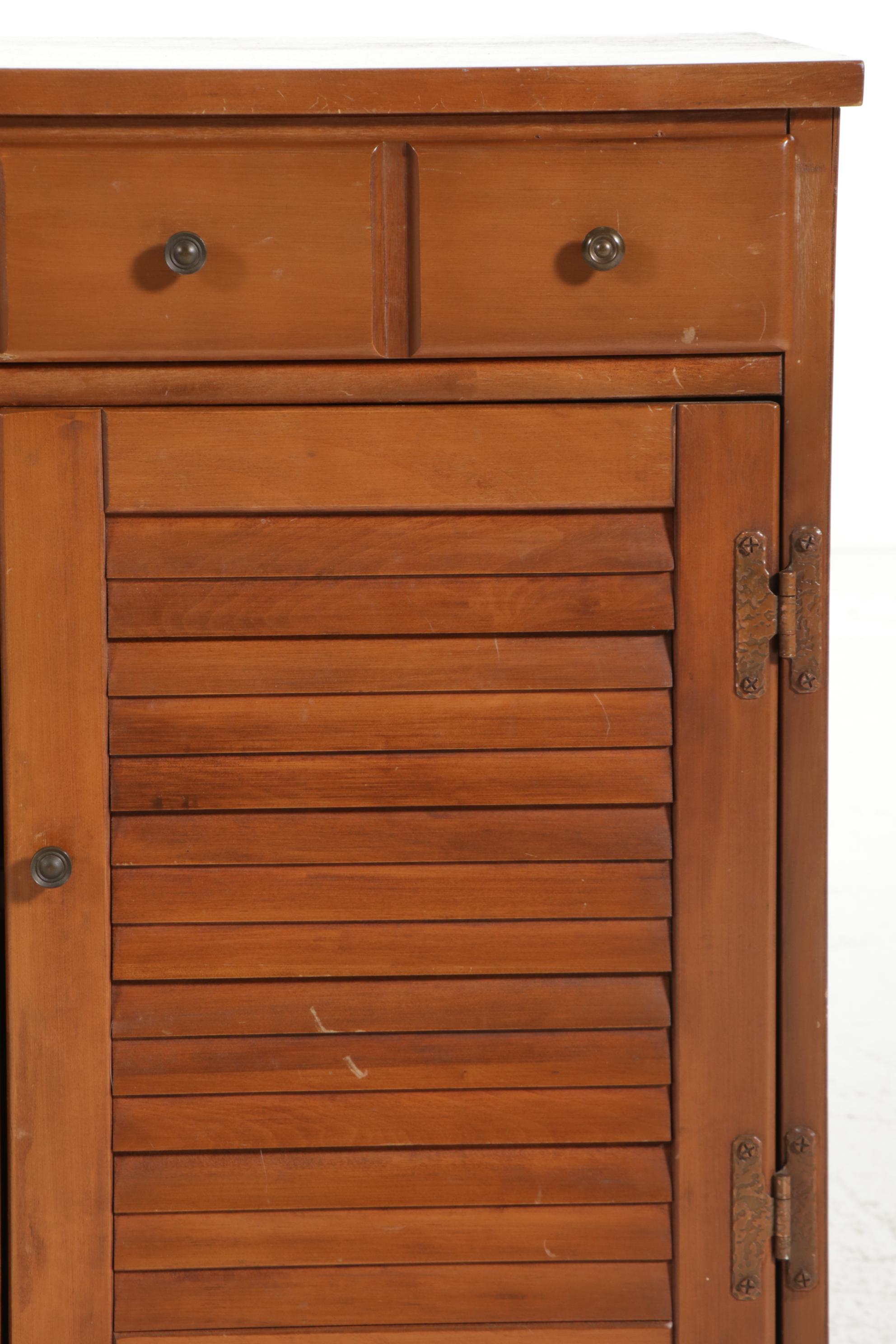 Ethan Allen Early American Style Maple Two-Door Side Cabinet, Late 20th Century