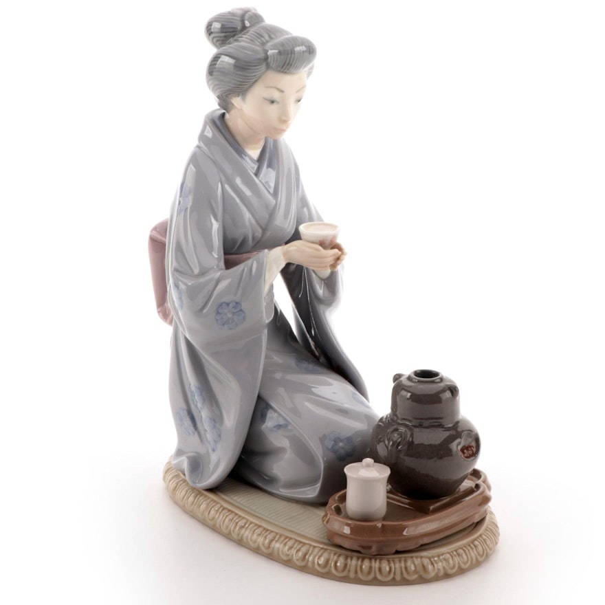 Lladró "Japanese Girl Serving Tea" Porcelain Figurine, 1981