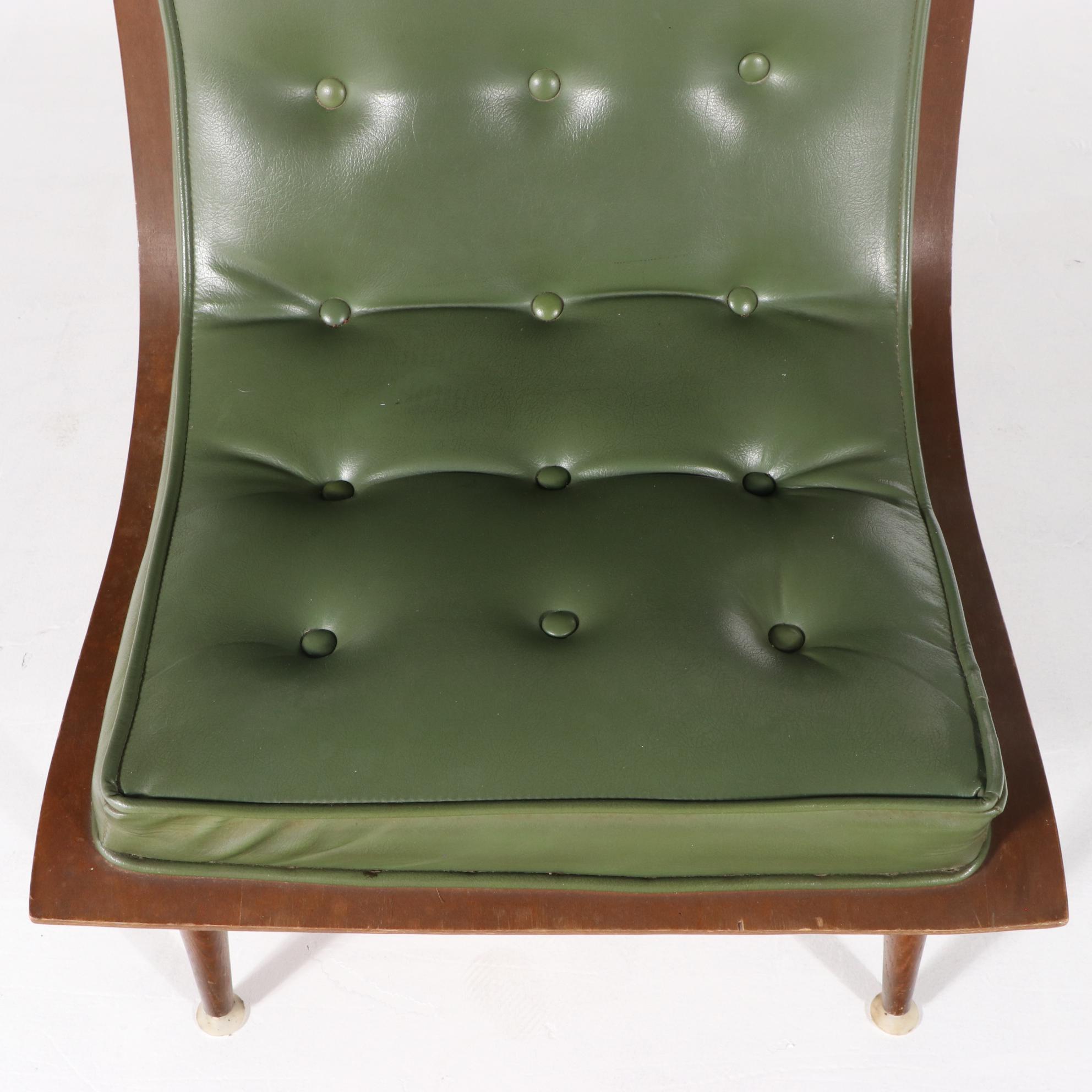 Pair of Carter Brothers Mid Century Modern Bentwood and Vinyl Lounge Chairs