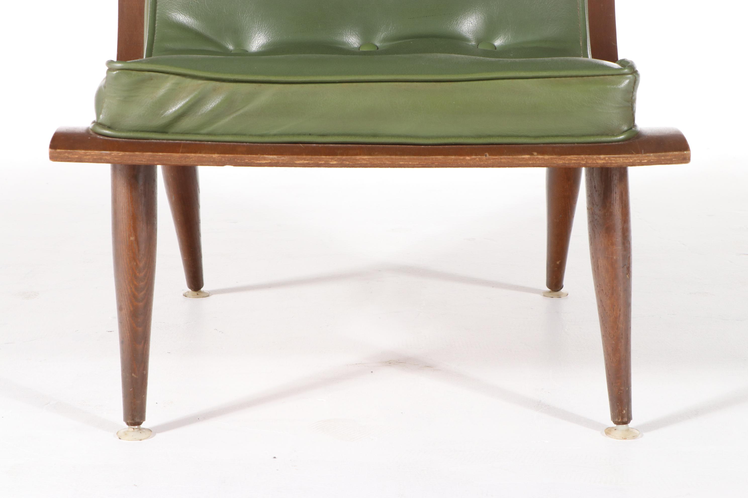 Pair of Carter Brothers Mid Century Modern Bentwood and Vinyl Lounge Chairs