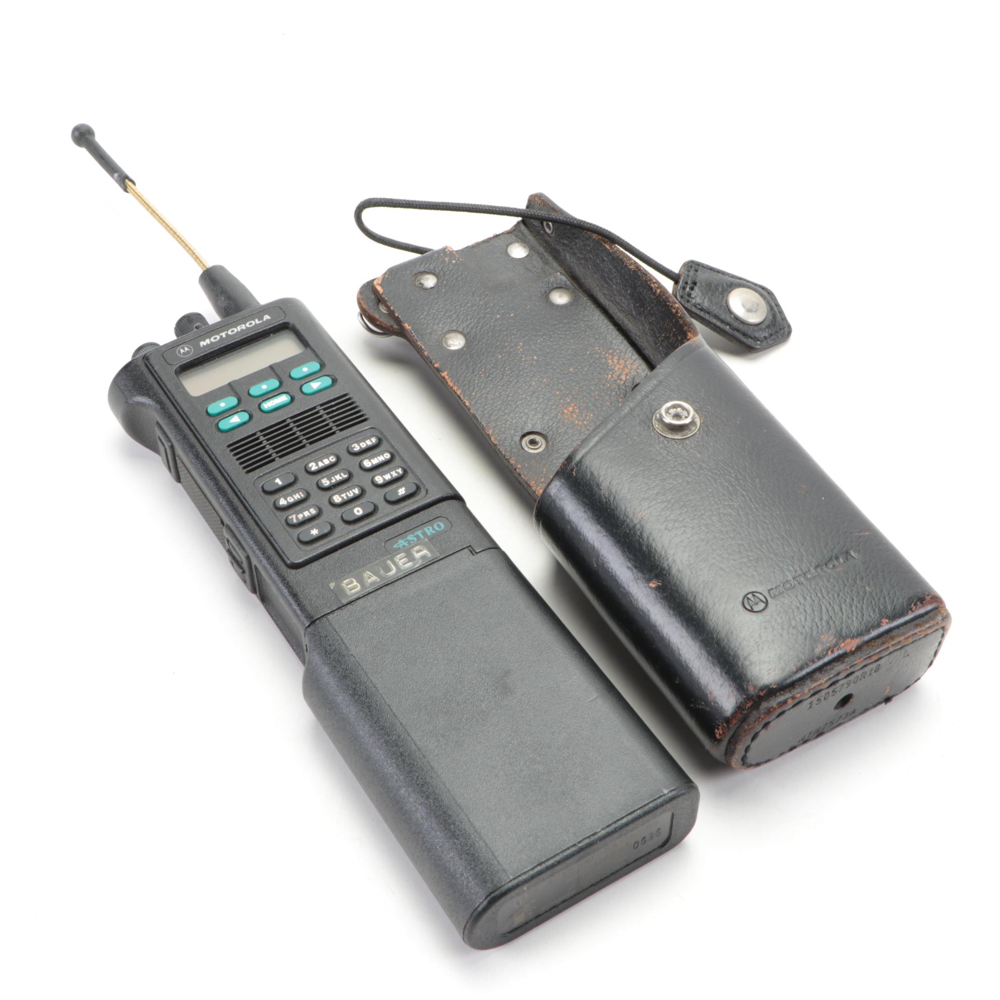 Motorola "Astro" Handheld Two-Way Radio and LAPD Manual