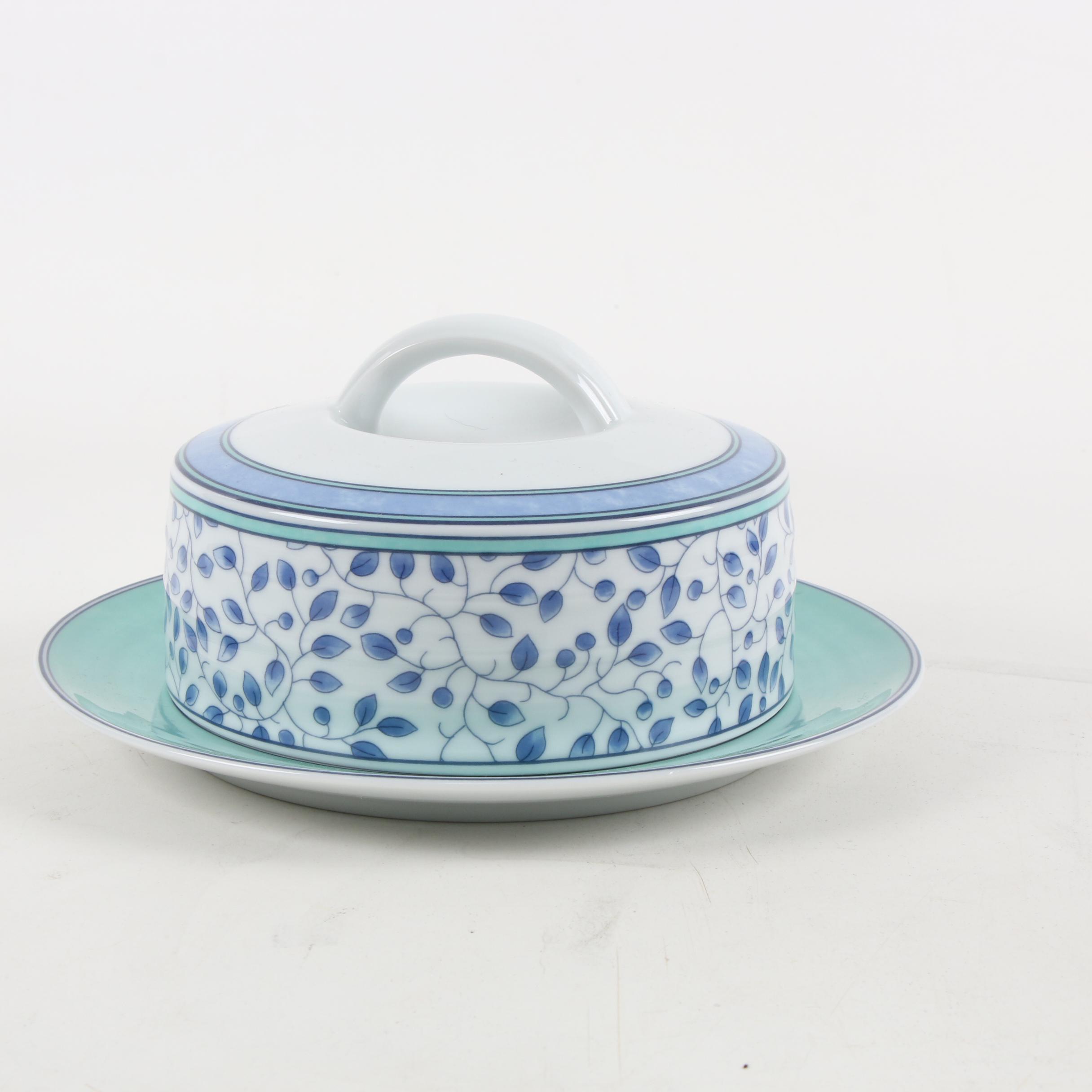 Mikasa "Susanne" China Dinnerware and Serveware, 1996–2005
