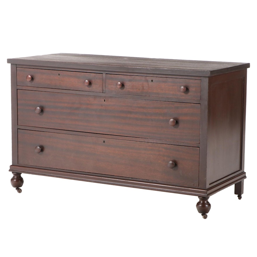 Henshaw's Furniture Federal Style Mahogany Four-Drawer Chest, Early 20th Century