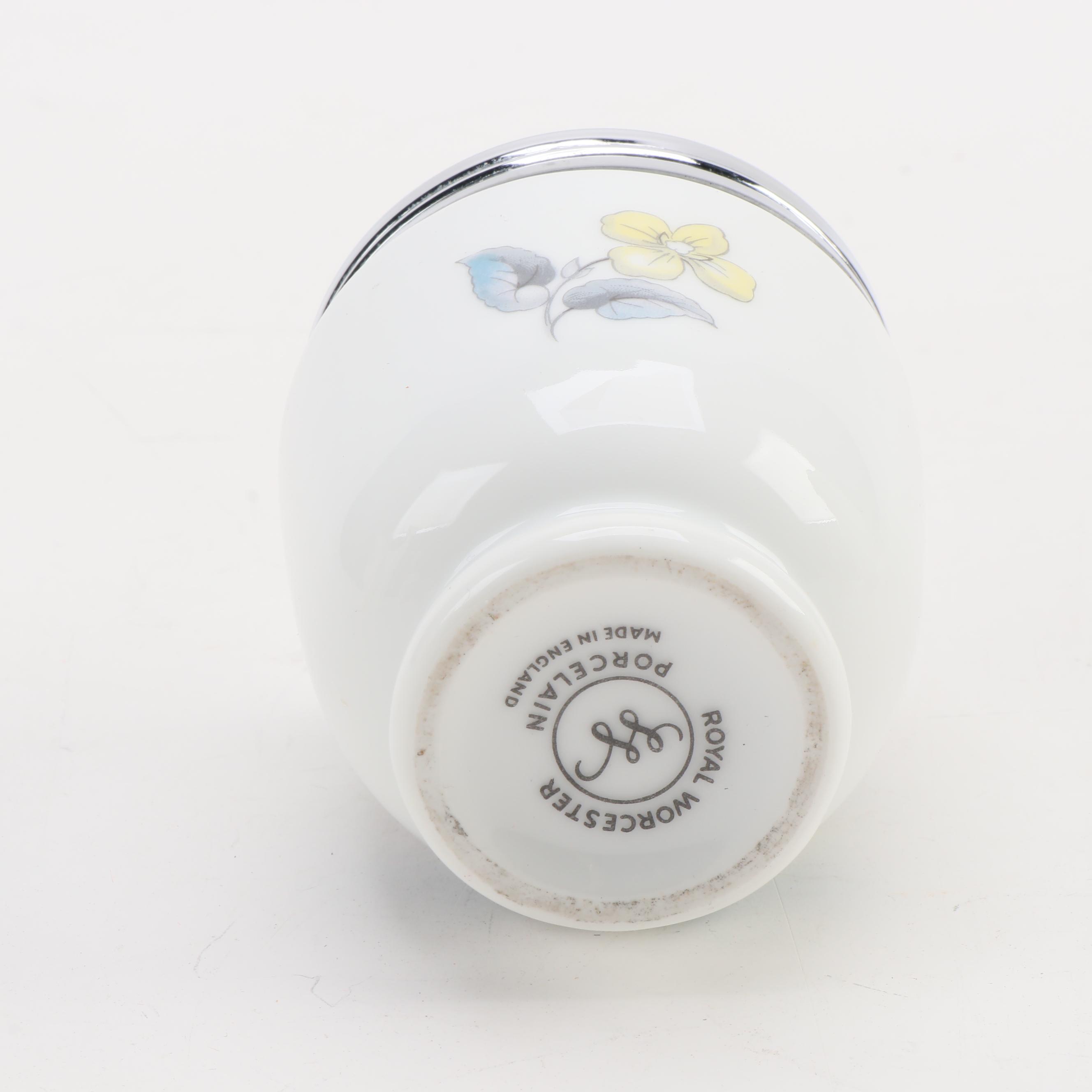 Havilland Limoges Porcelain Coffee Pot and Other Porcelain Tableware