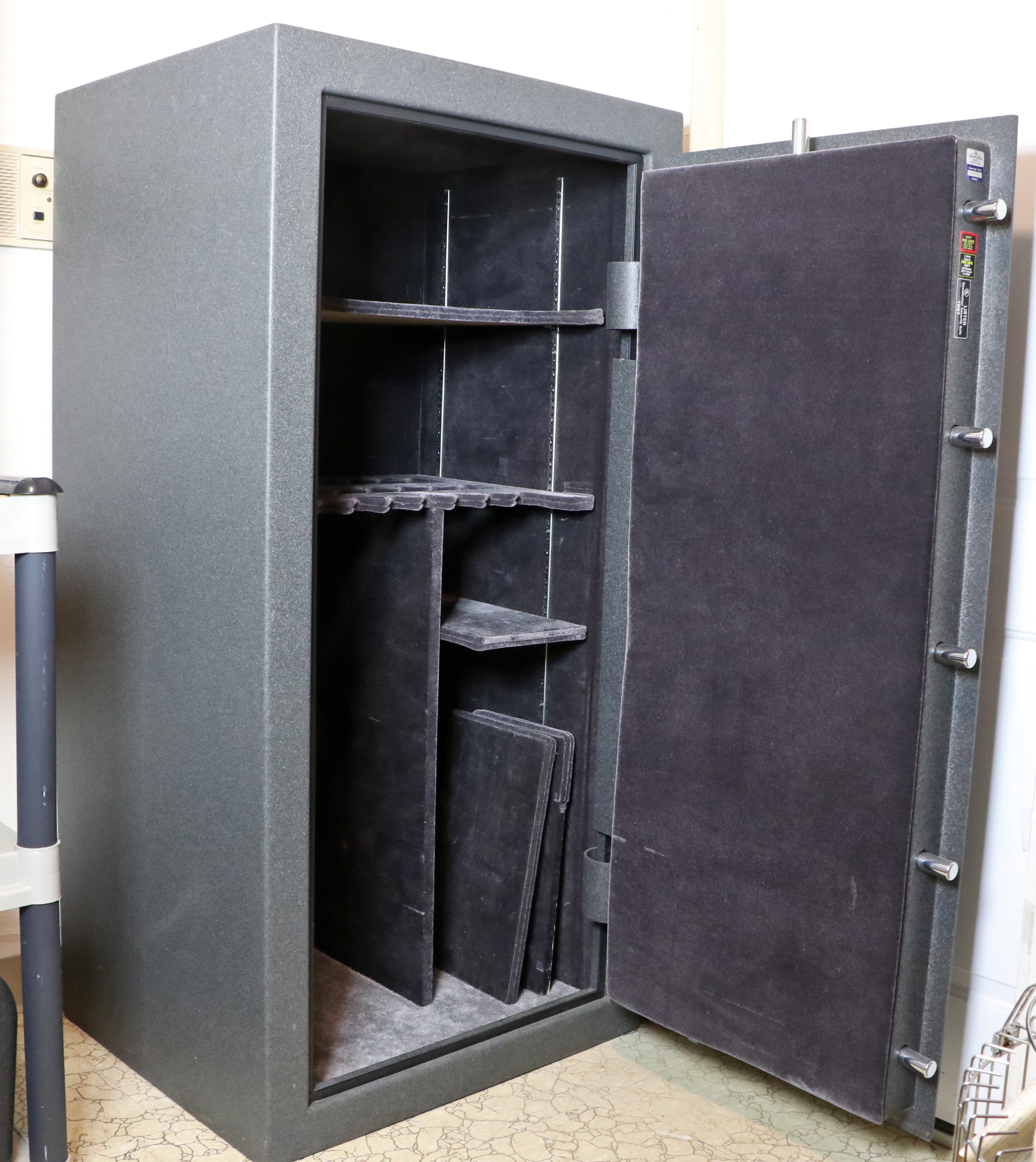 Heritage Fortress 1R87 Long Gun Safe