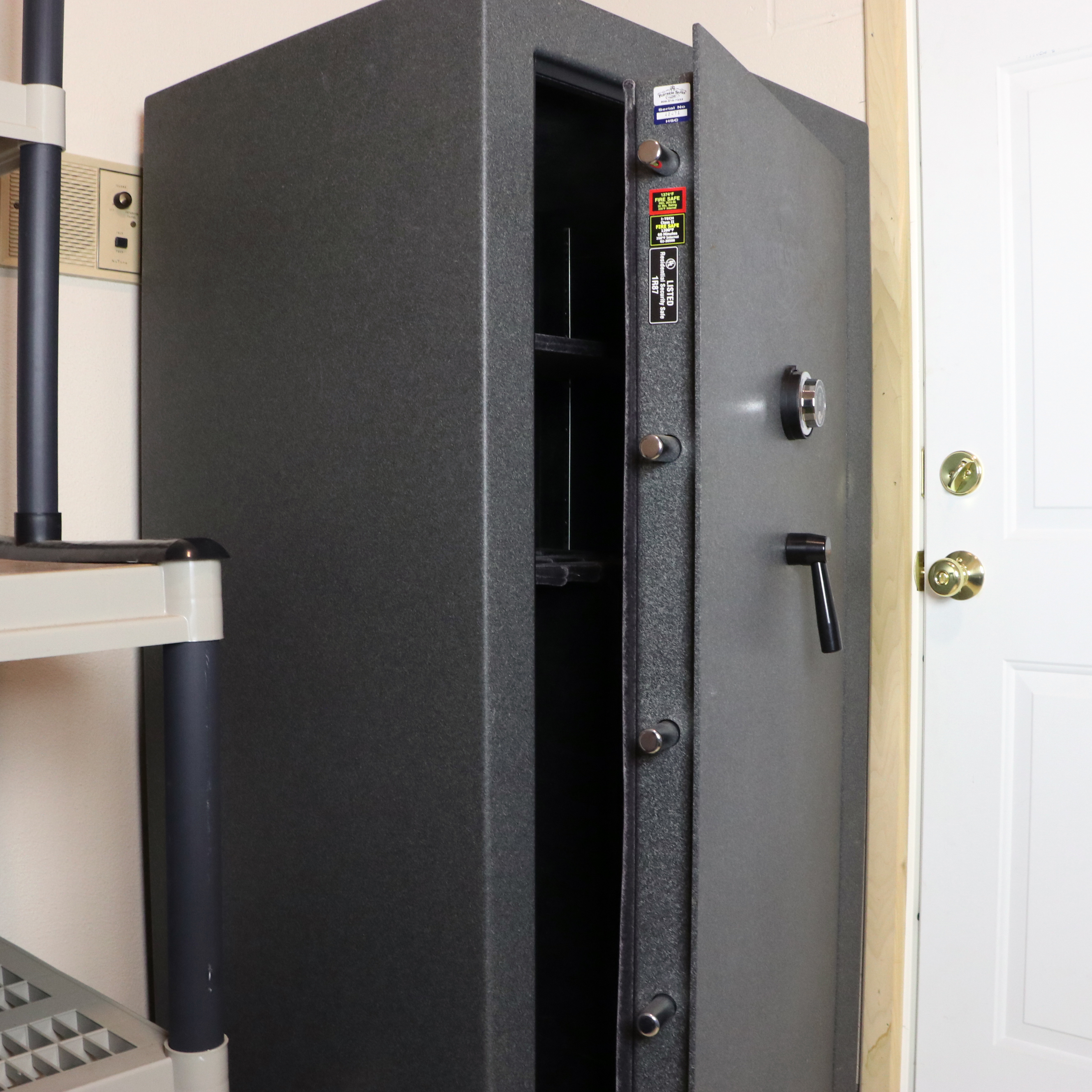 Heritage Fortress 1R87 Long Gun Safe