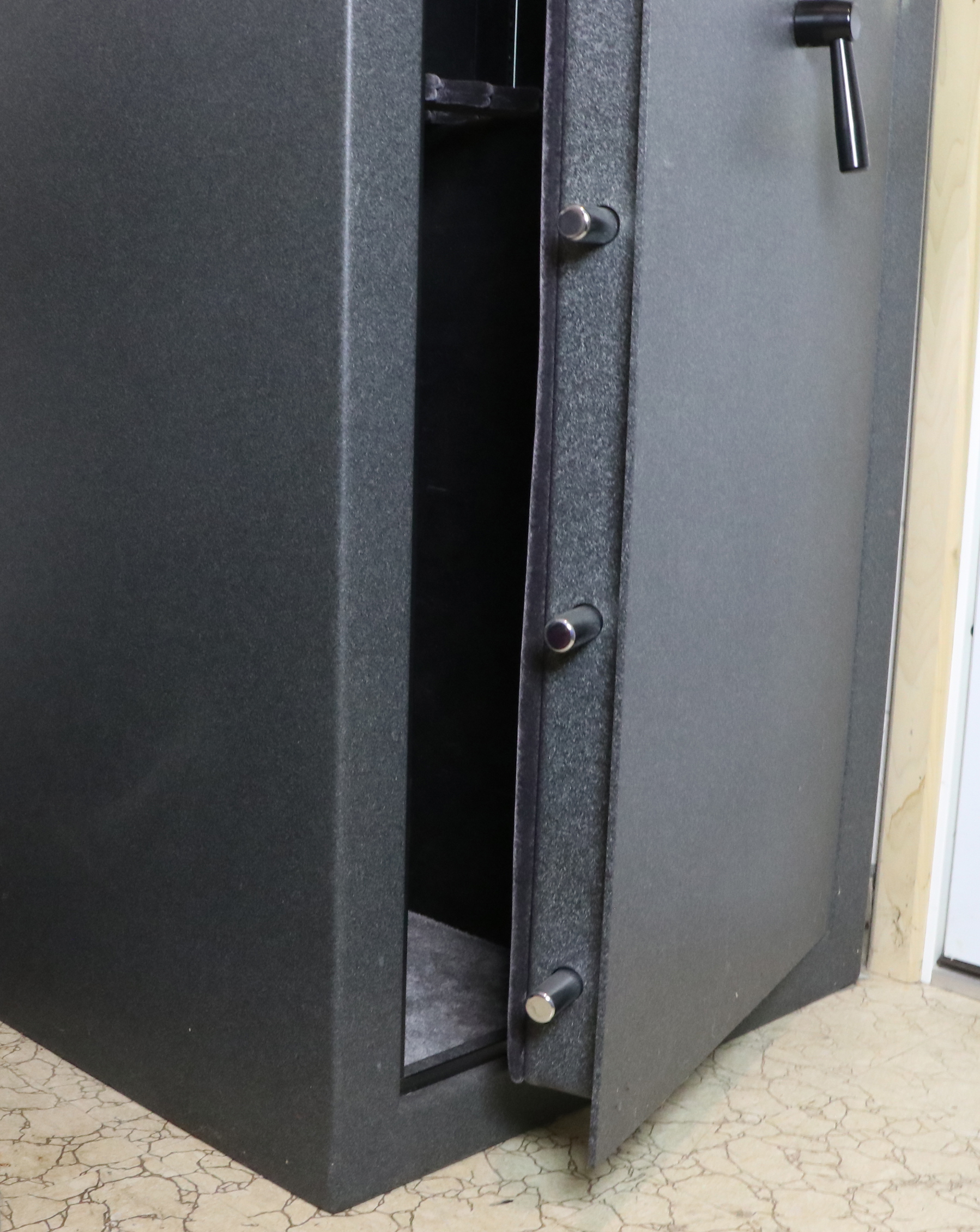 Heritage Fortress 1R87 Long Gun Safe