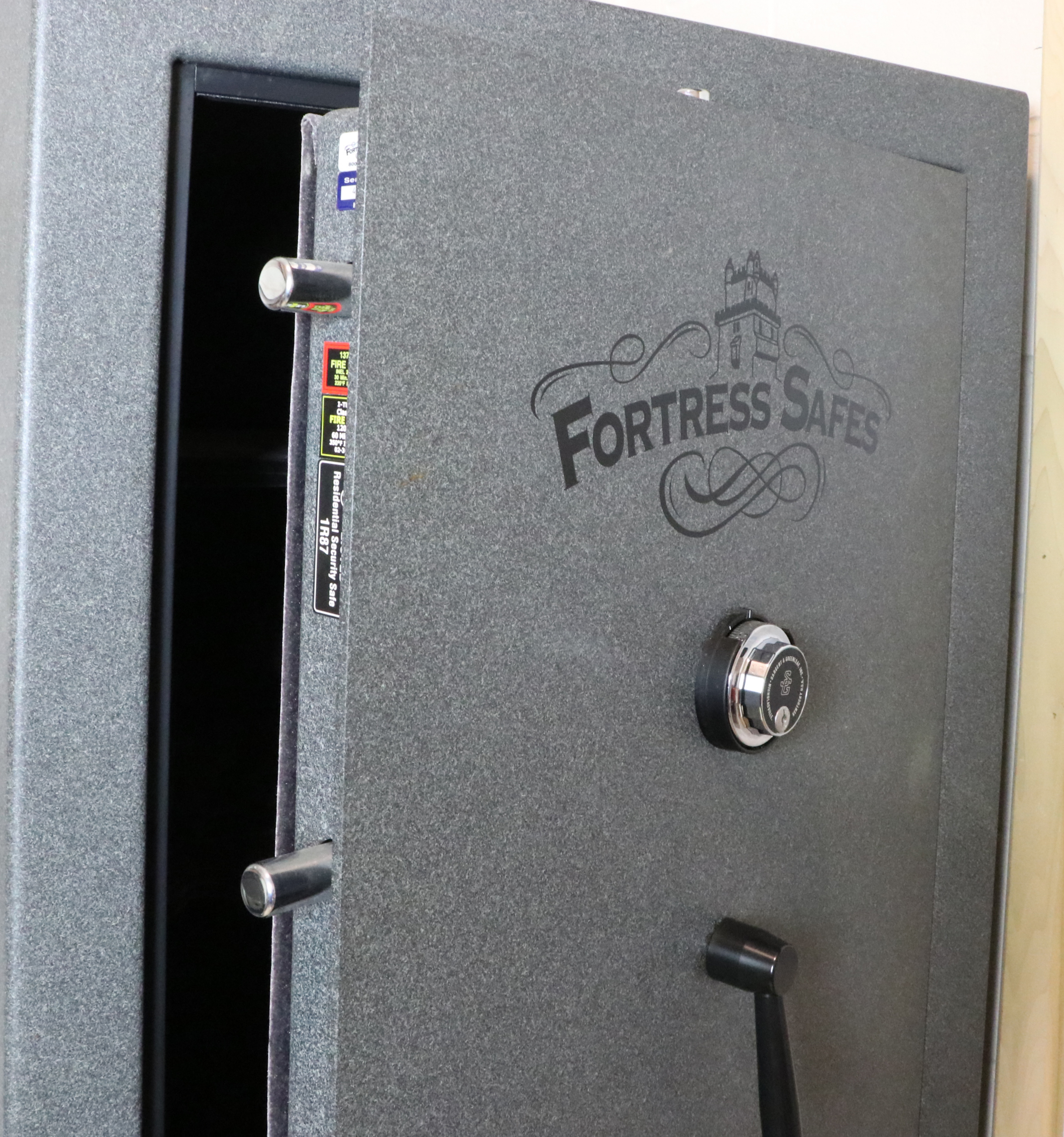 Heritage Fortress 1R87 Long Gun Safe