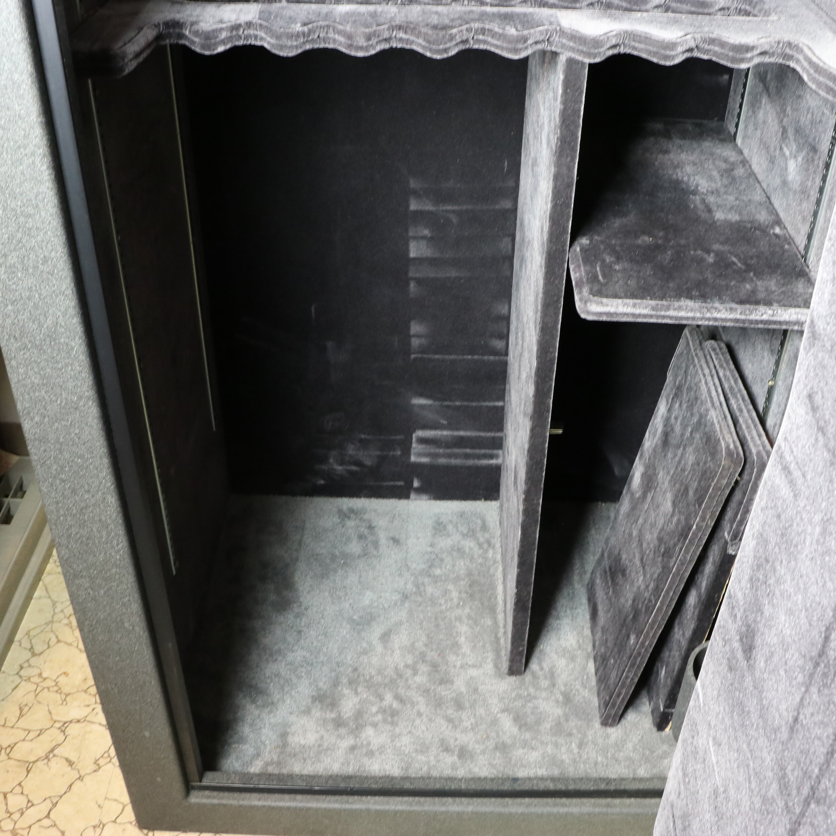 Heritage Fortress 1R87 Long Gun Safe