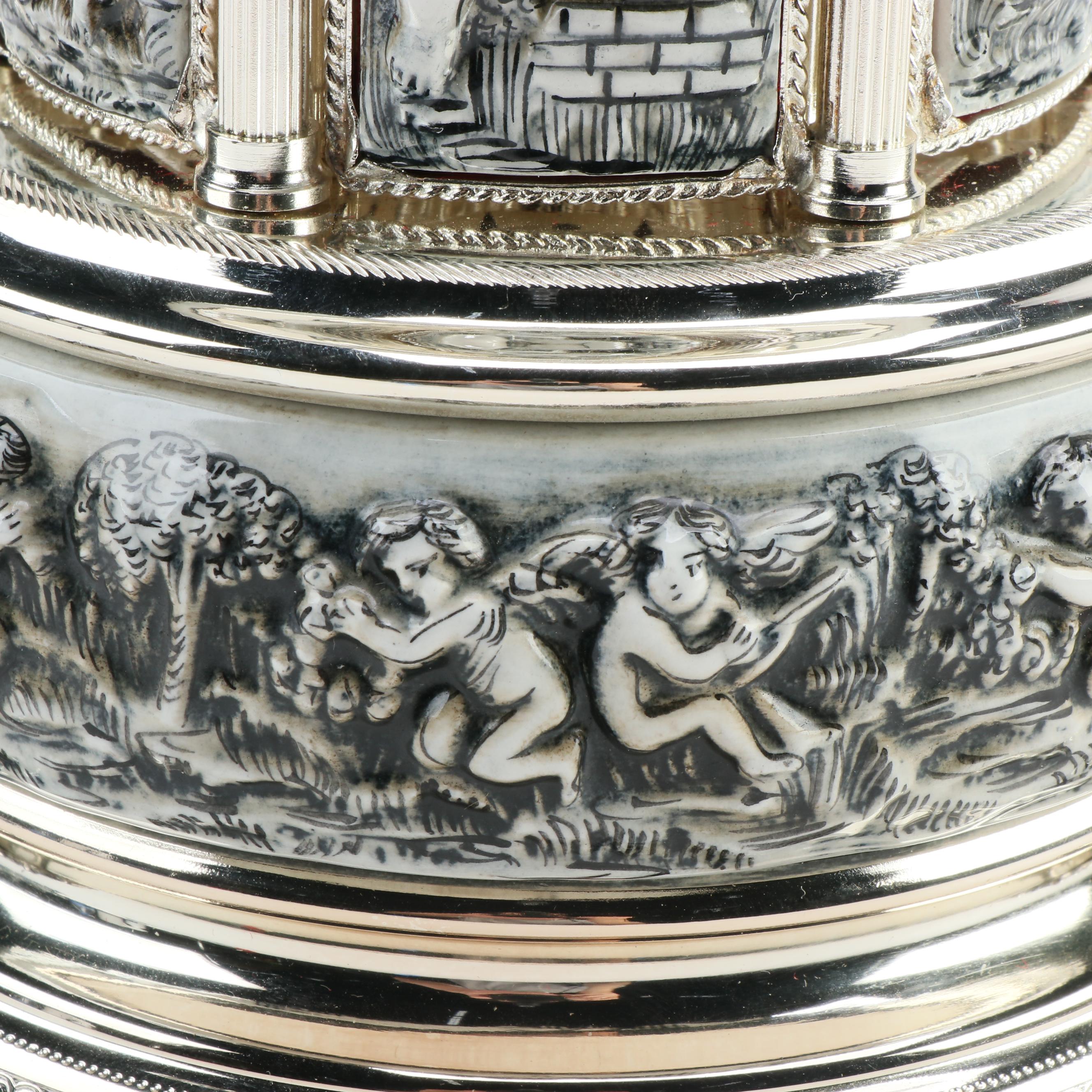 Reuge Swiss Ceramic Musical Lipstick or Cigarette Carousel, Late 20th Century