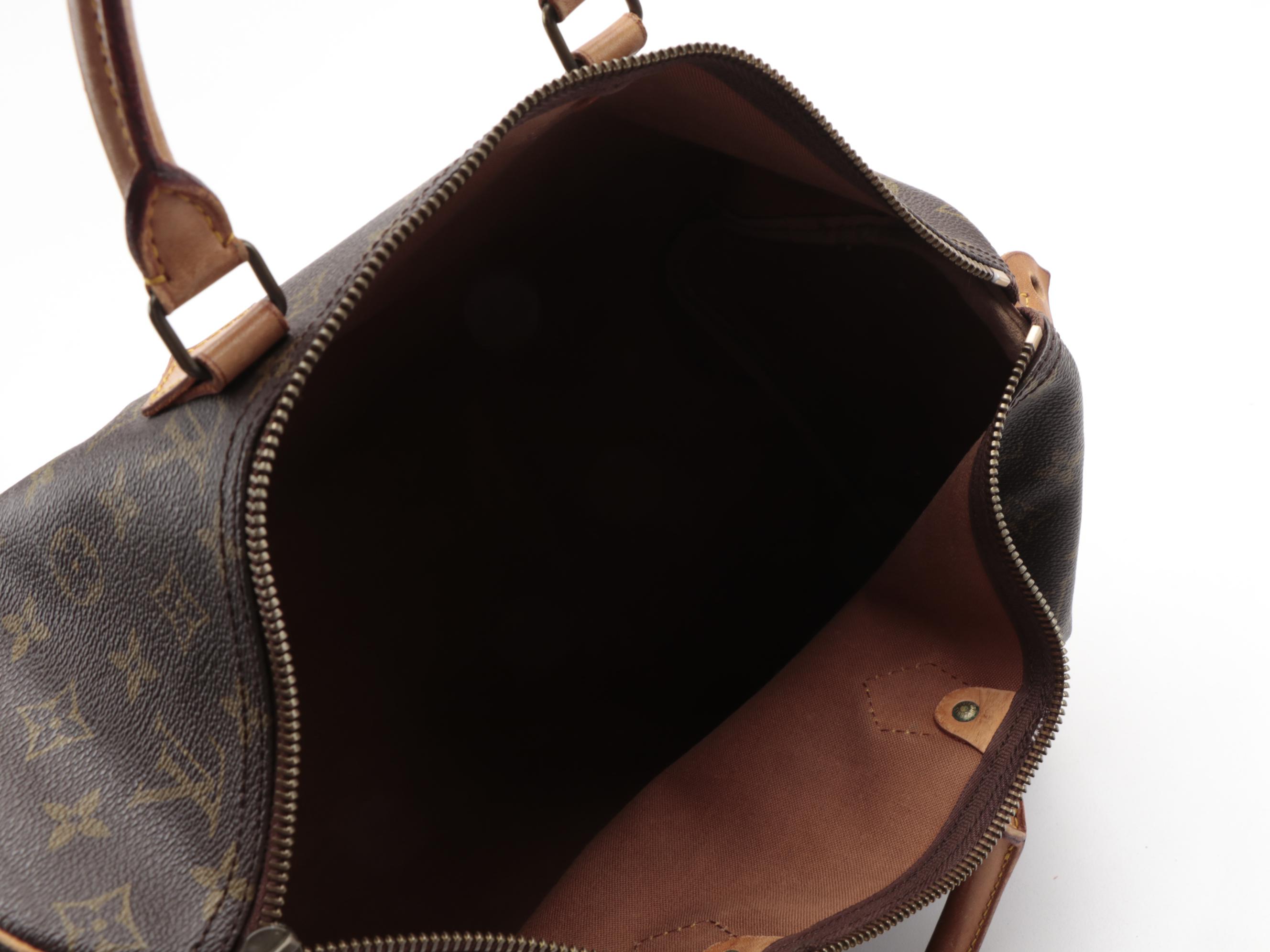 Louis Vuitton Speedy 40 Handbag in Monogram Canvas