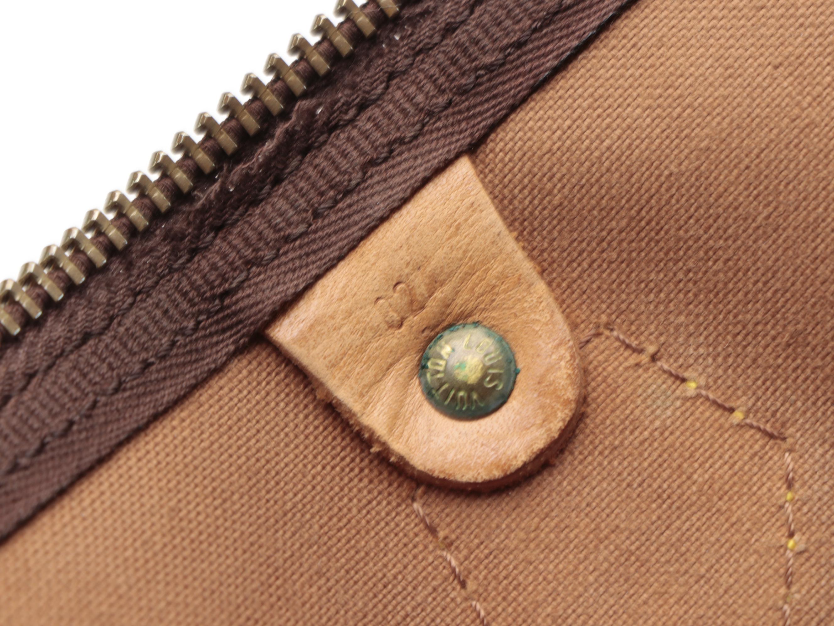 Louis Vuitton Speedy 40 Handbag in Monogram Canvas