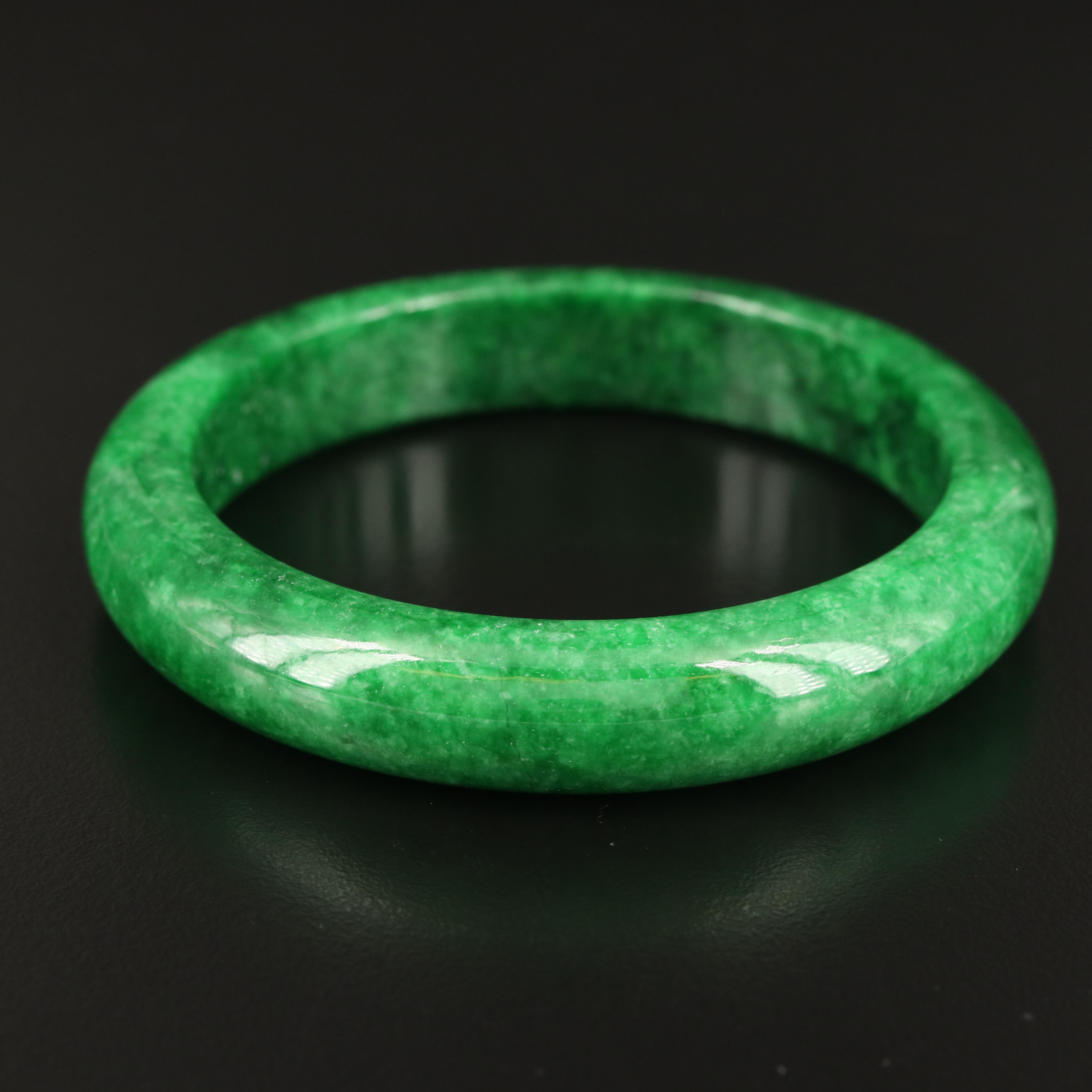 Jadeite Hololith Bangle
