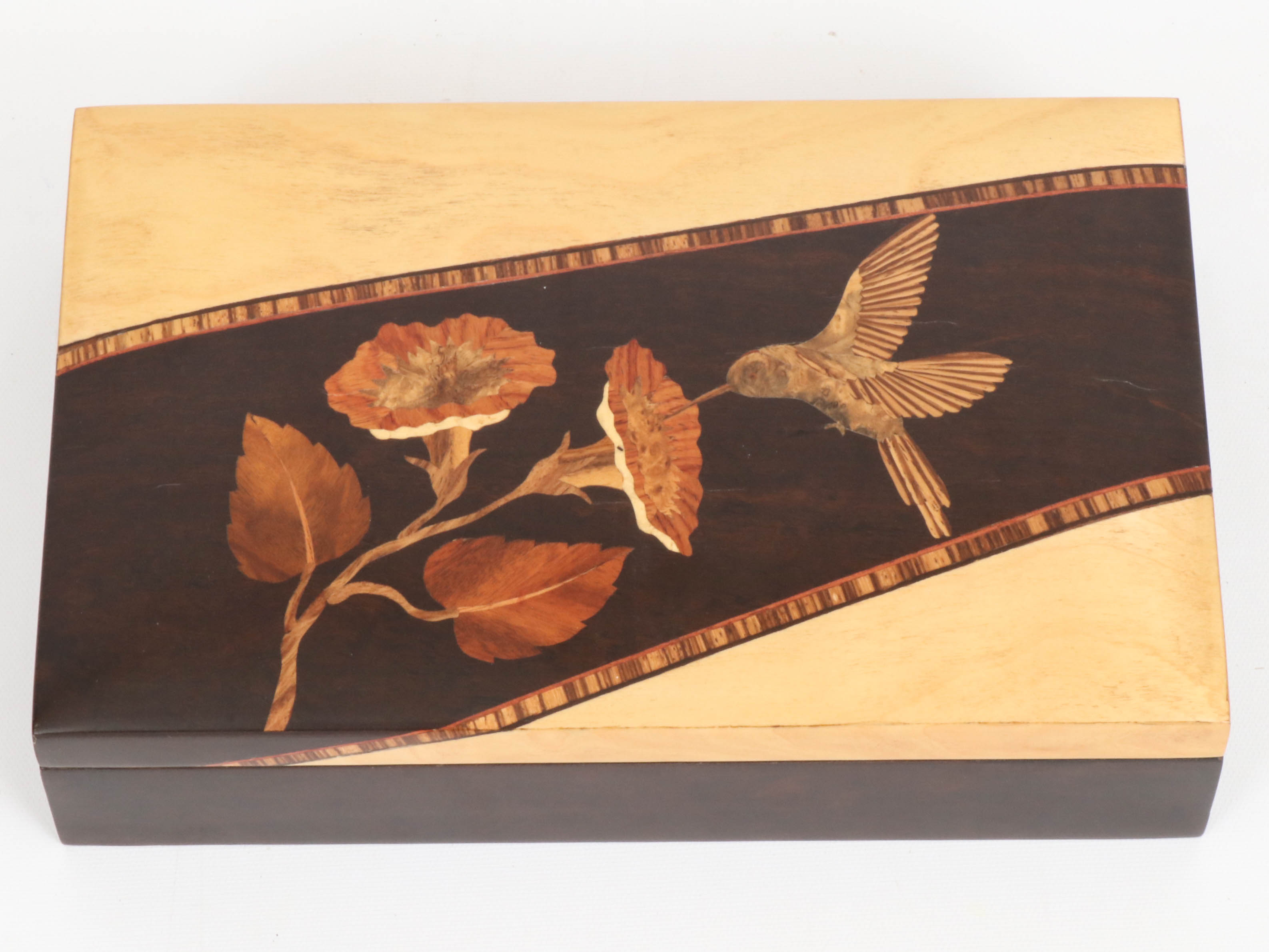 Acre Marquetry Wood Marquetry Hummingbird Vanity Box, Late 20th Century