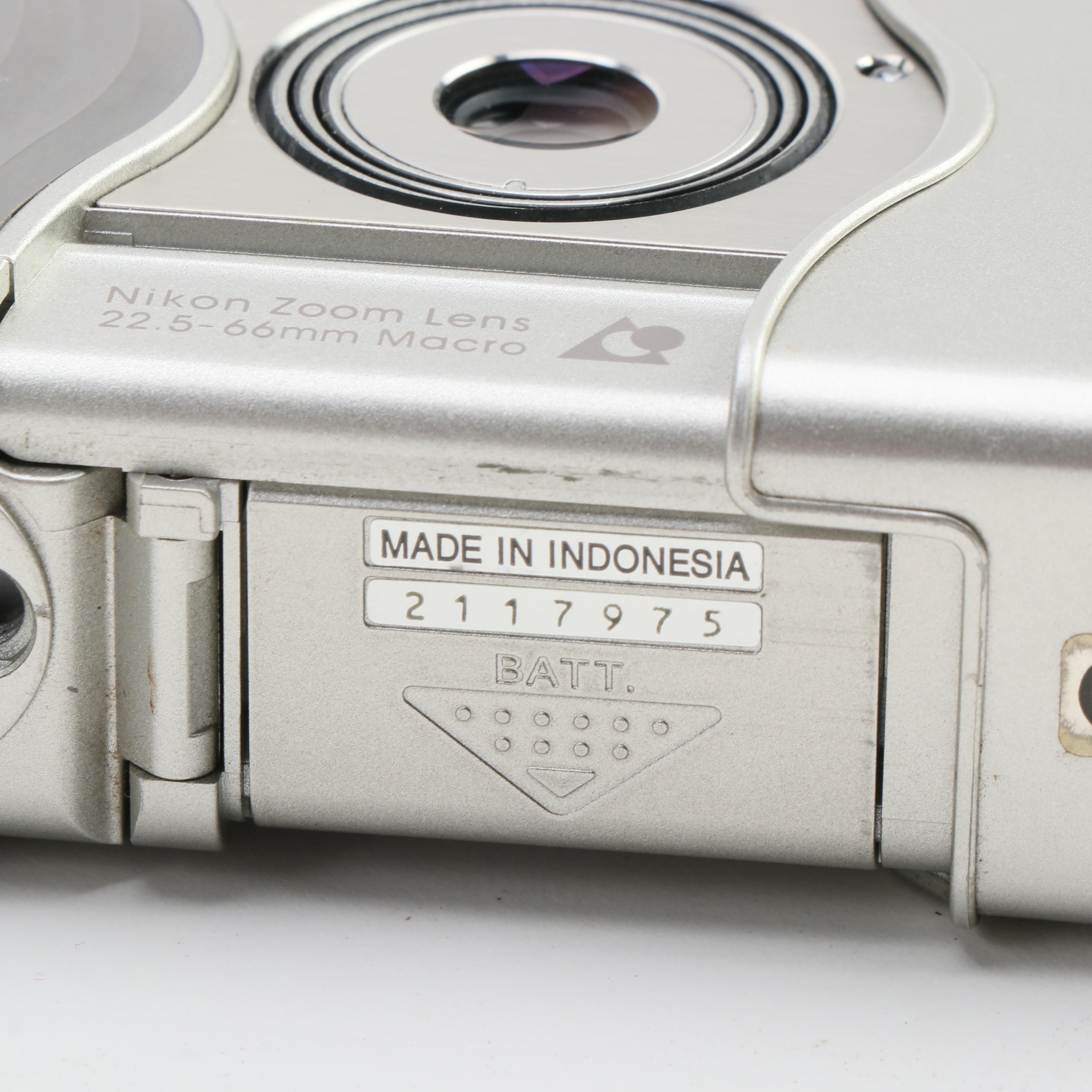 Nikon Nuvis S APS IX 240 Camera