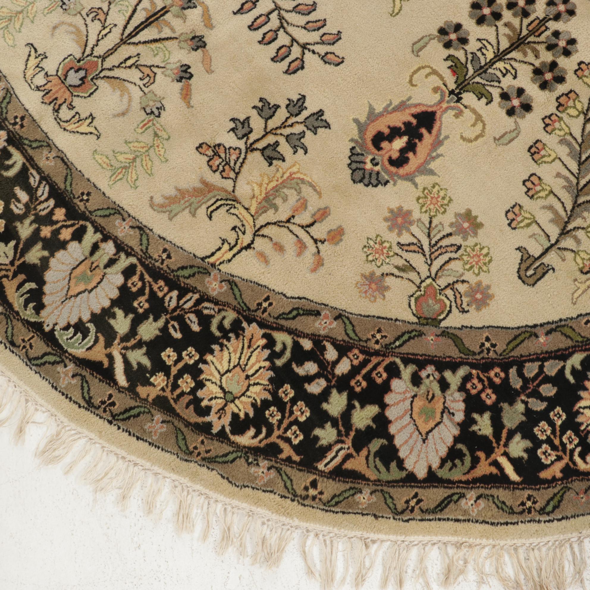 10' Round Hand-Knotted Indian Mahal Area Rug | EBTH