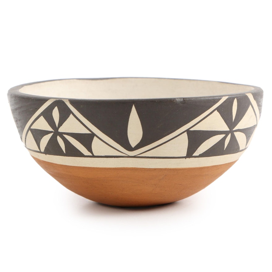 Stella Teller Isleta Polychrome Earthenware Bowl