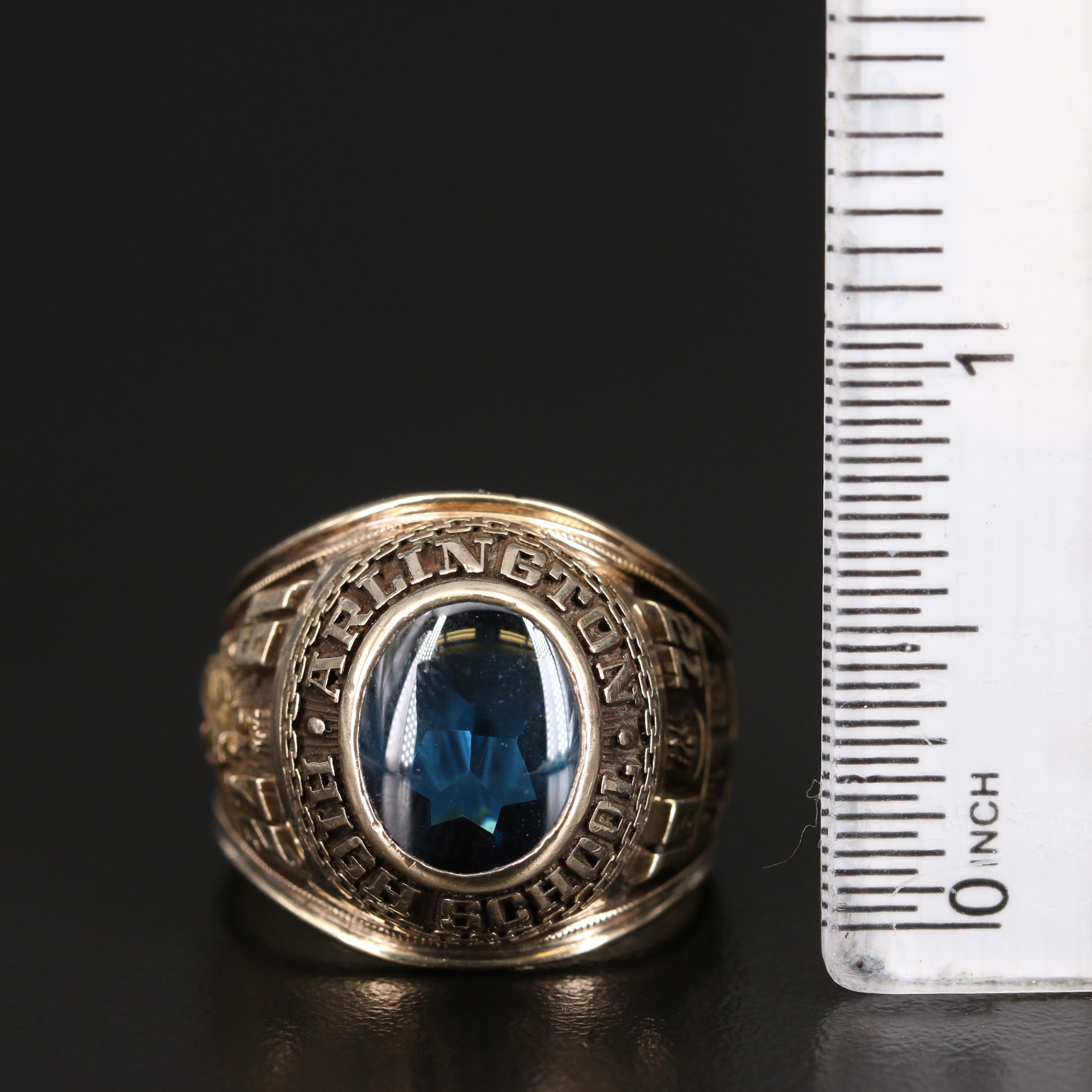 Herff Jones 10K Spinel Arlington High School Class Ring