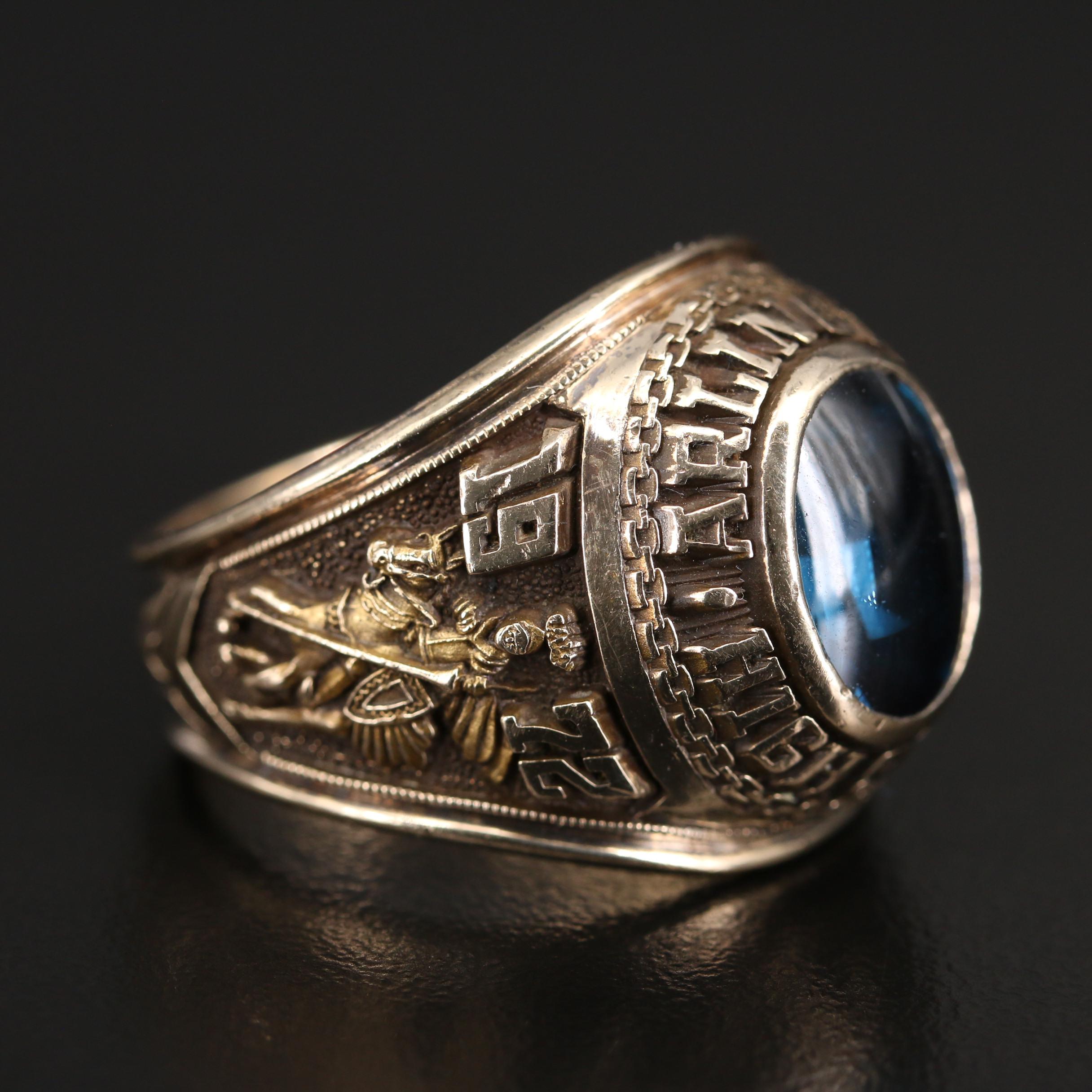 Herff Jones 10K Spinel Arlington High School Class Ring