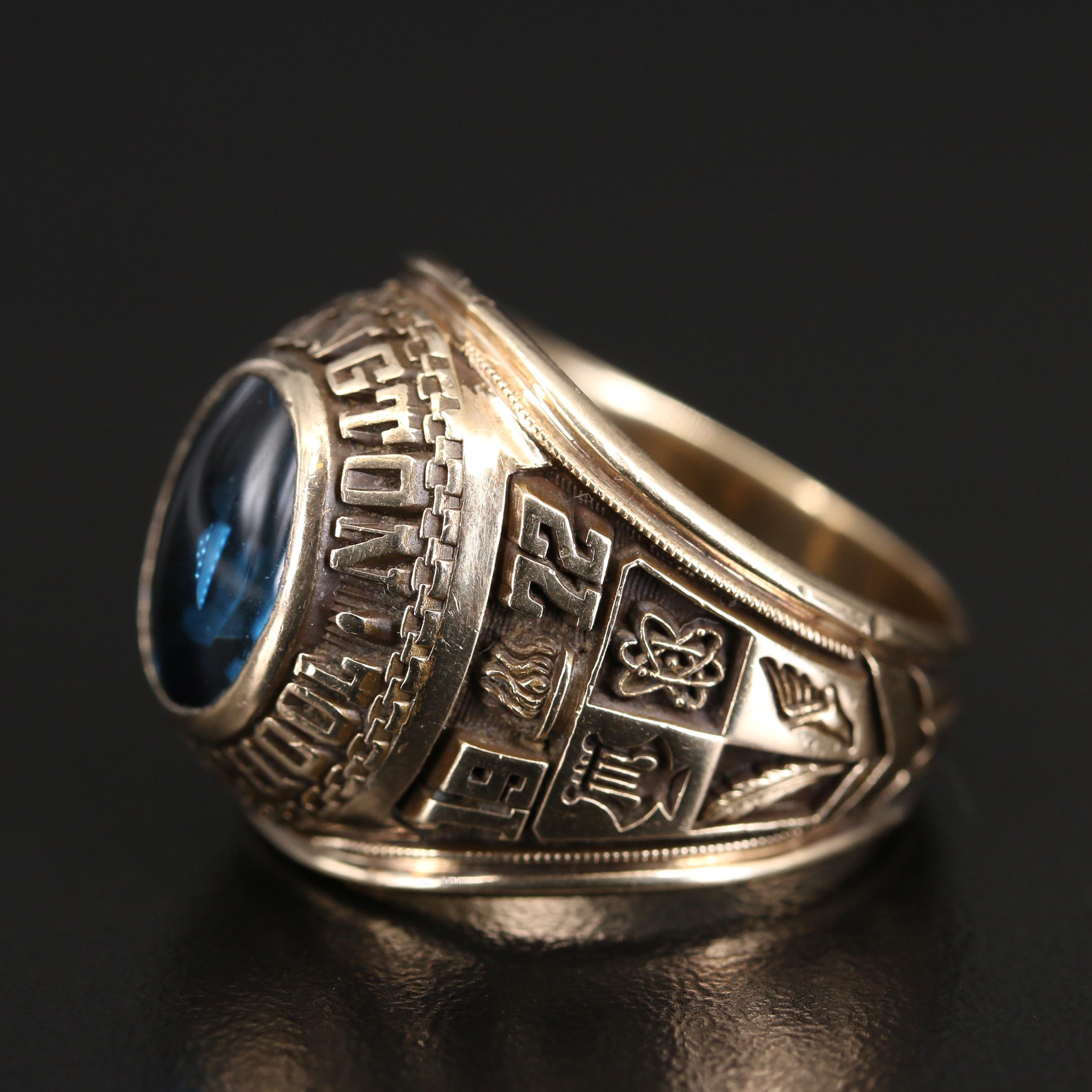 Herff Jones 10K Spinel Arlington High School Class Ring