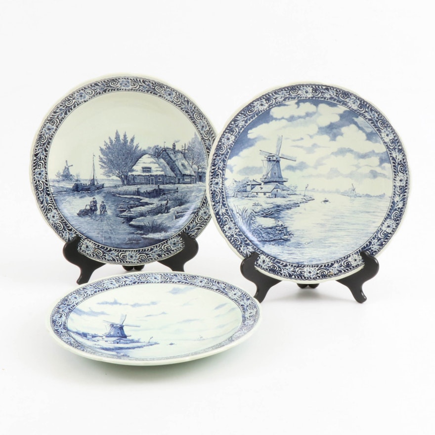 Boch Delft Blue and White Decorative Wall Platters, Mid-20th Century