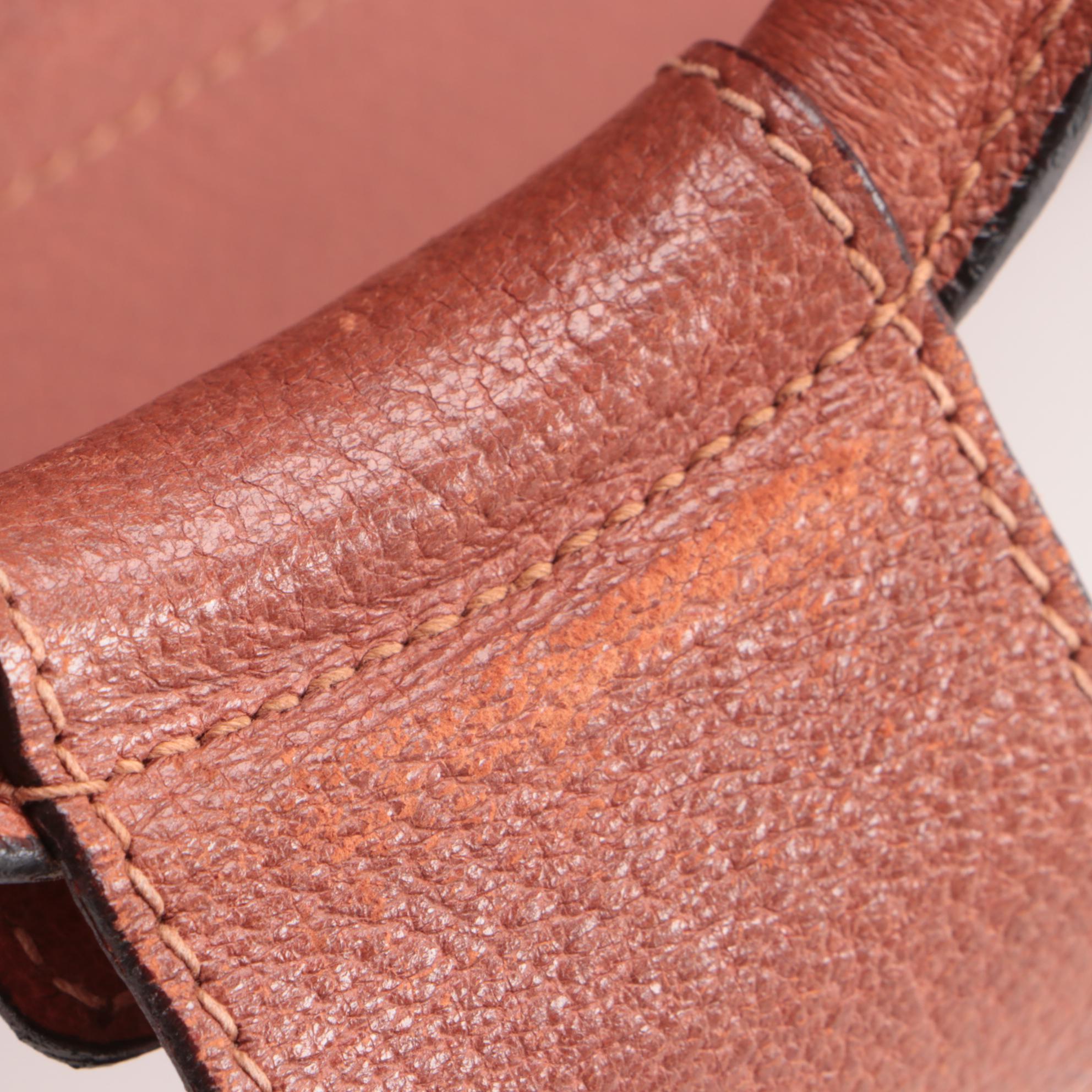 Gucci Tan Leather Boston Style Travel Bag with Zippered Base Compartment