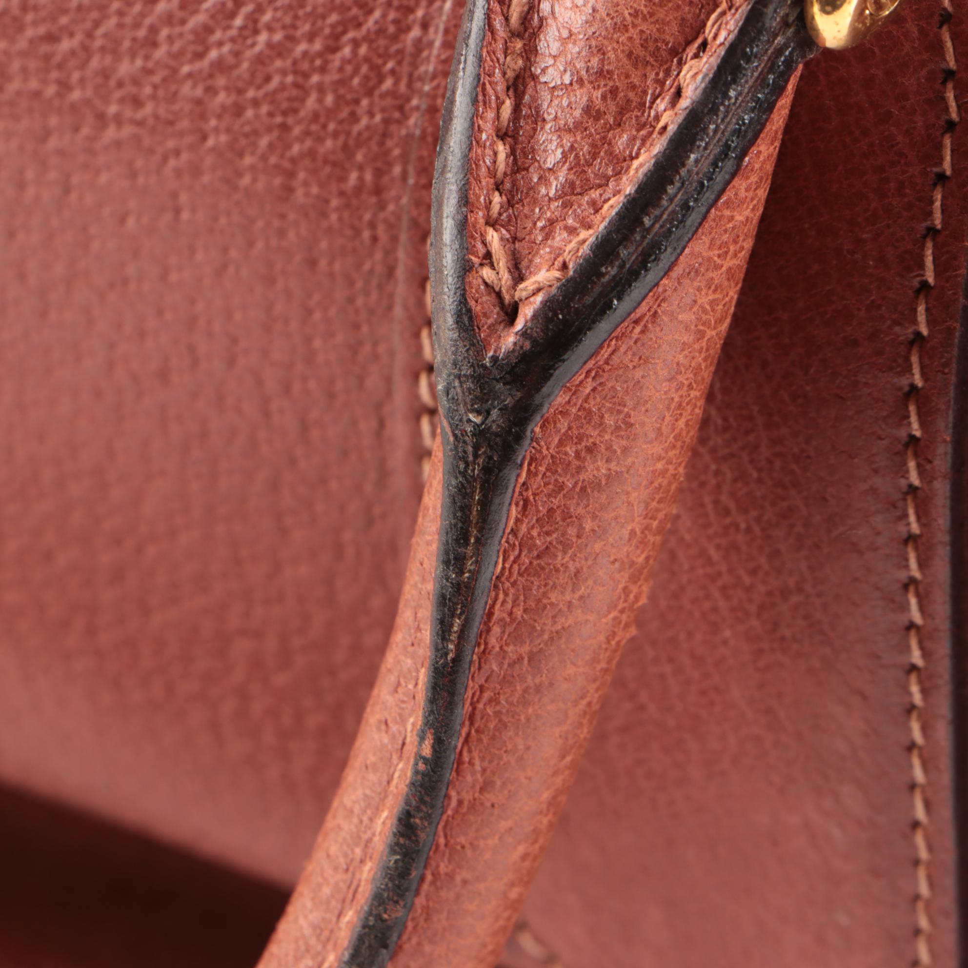 Gucci Tan Leather Boston Style Travel Bag with Zippered Base Compartment