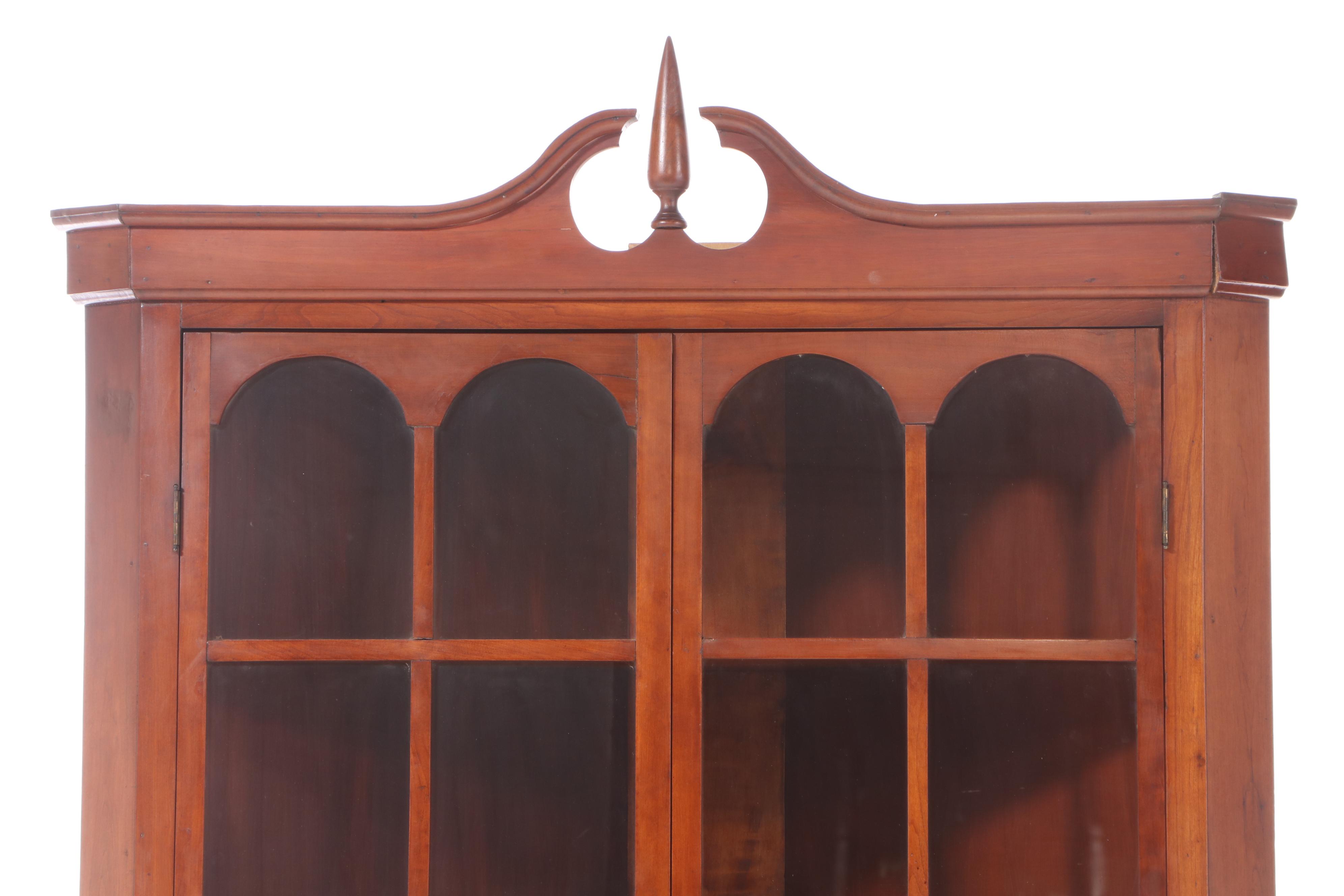 Federal Style Cherry Corner China Cabinet, Early 20th Century