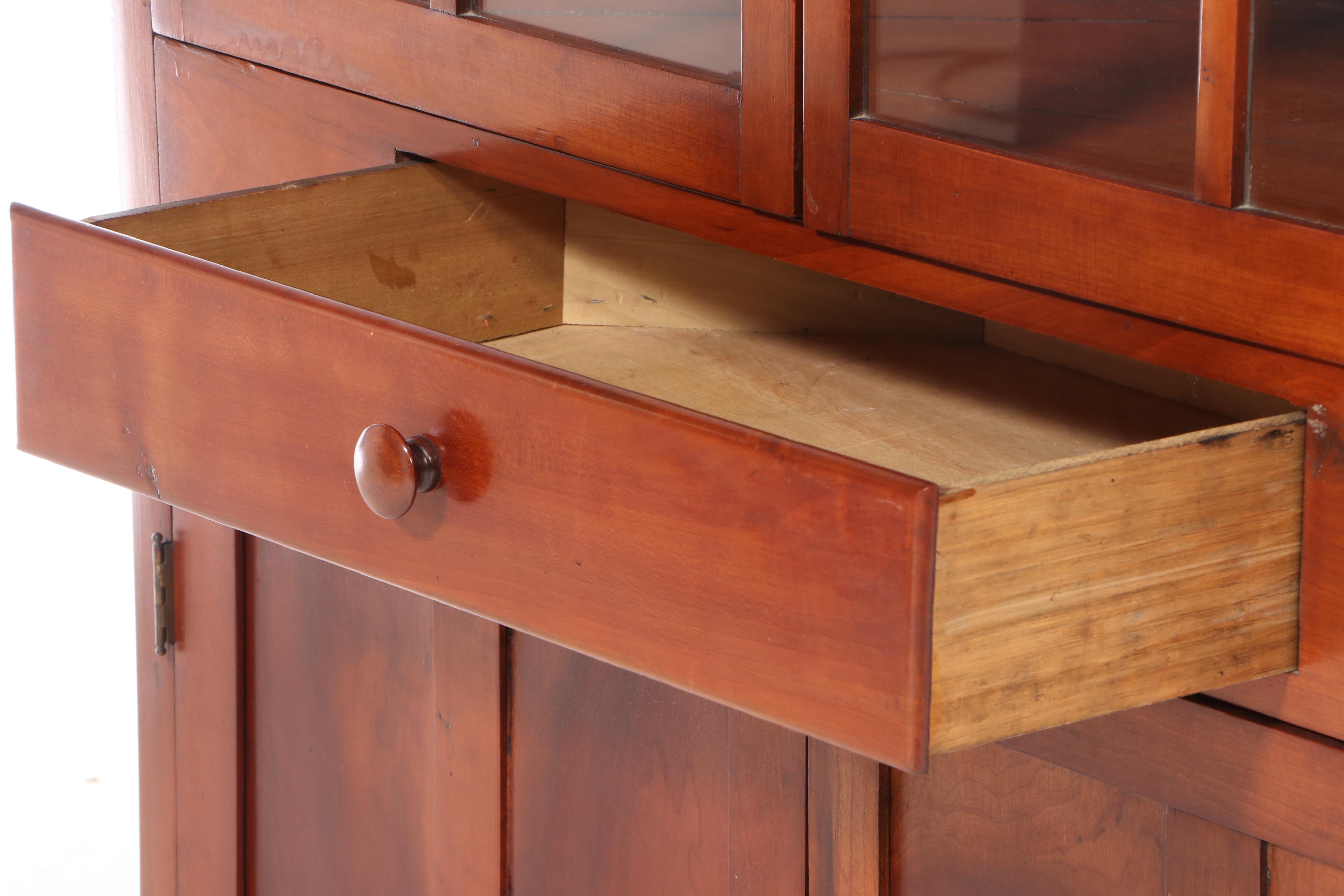 Federal Style Cherry Corner China Cabinet, Early 20th Century