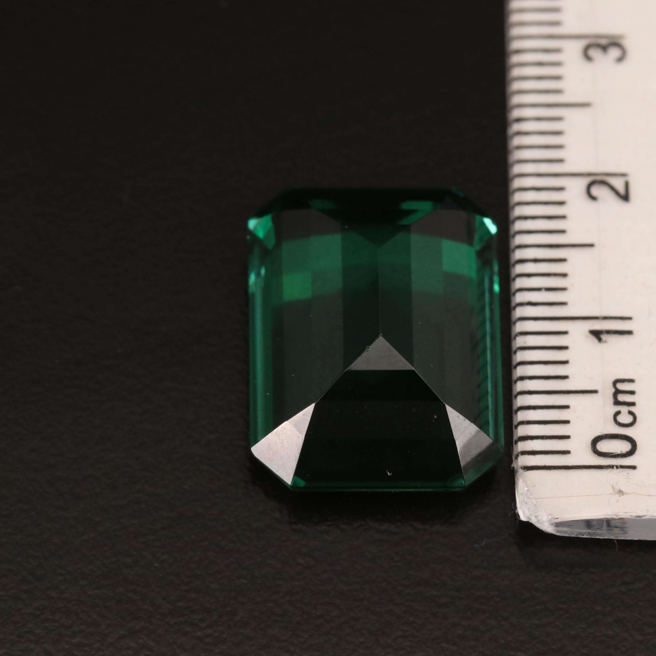 Loose Laboratory Grown Spinel Triplet with GIA Report