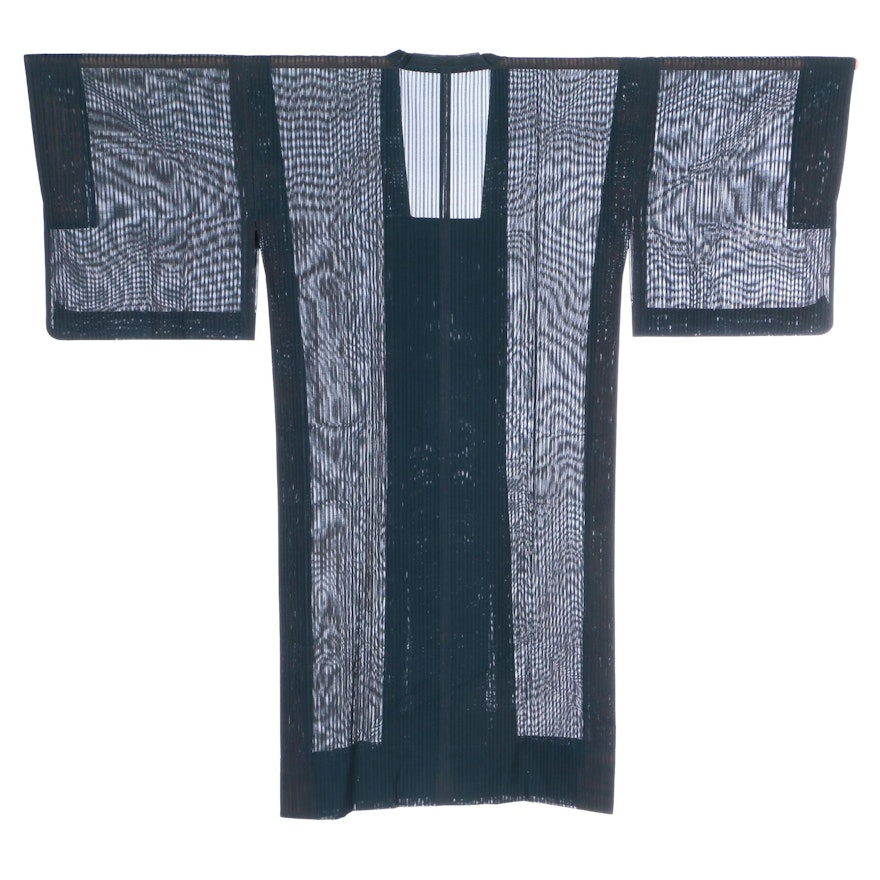 Vertical Striped Sheer Michiyuki with Contrasting Interior, Shōwa Period