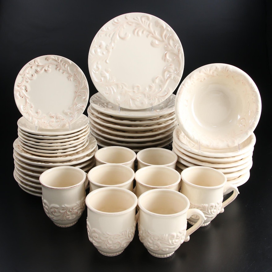The Gracious Goods Collection "Acanthus Leaf" Ceramic Dinnerware