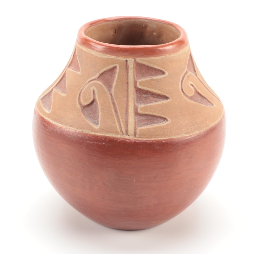 Tomasita Montoya Ohkay Owingeh Carved Earthenware Jar, Mid-20th Century