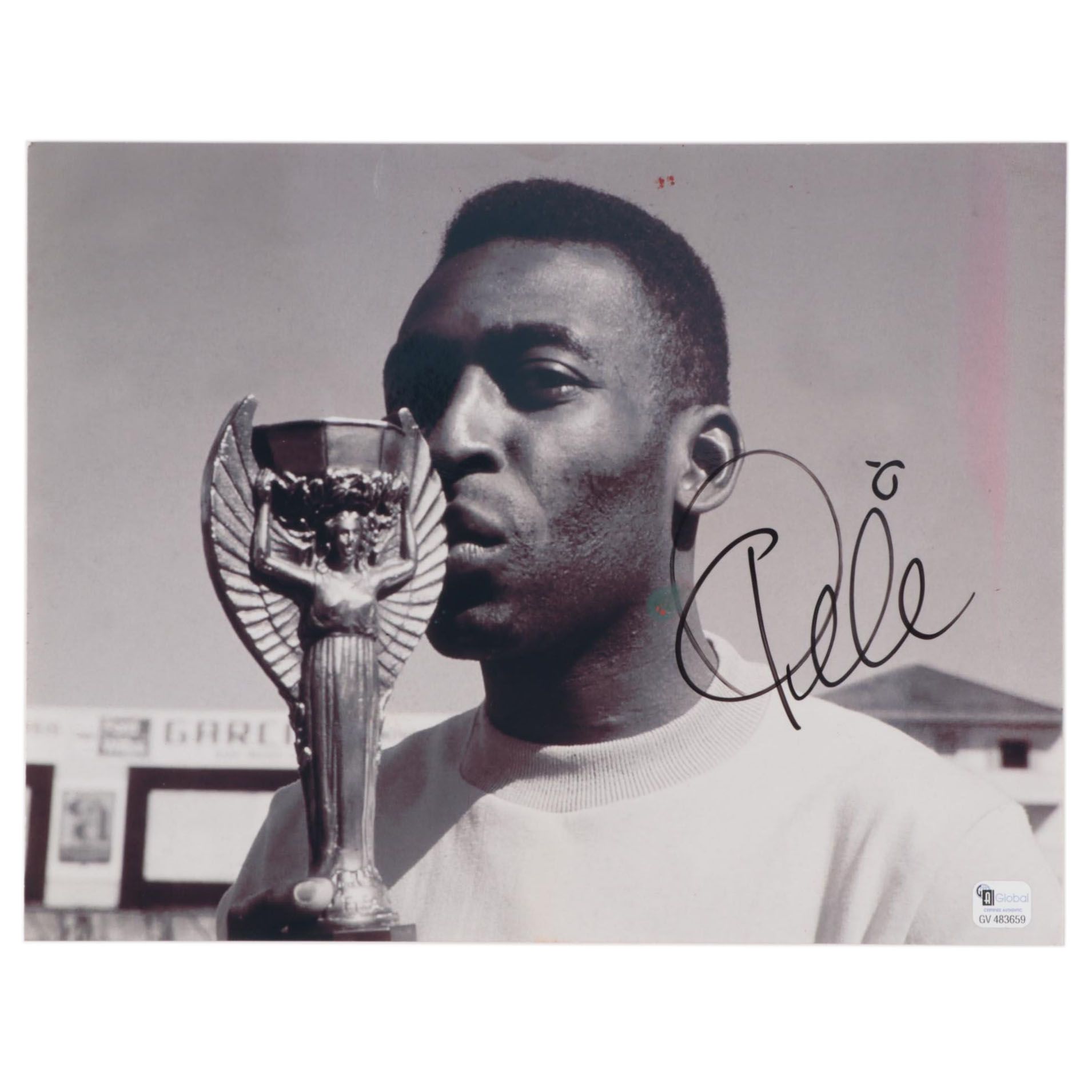 Pelé Signed "Jules Rimet Trophy Kiss" Photo Print, Global and AACS COAs