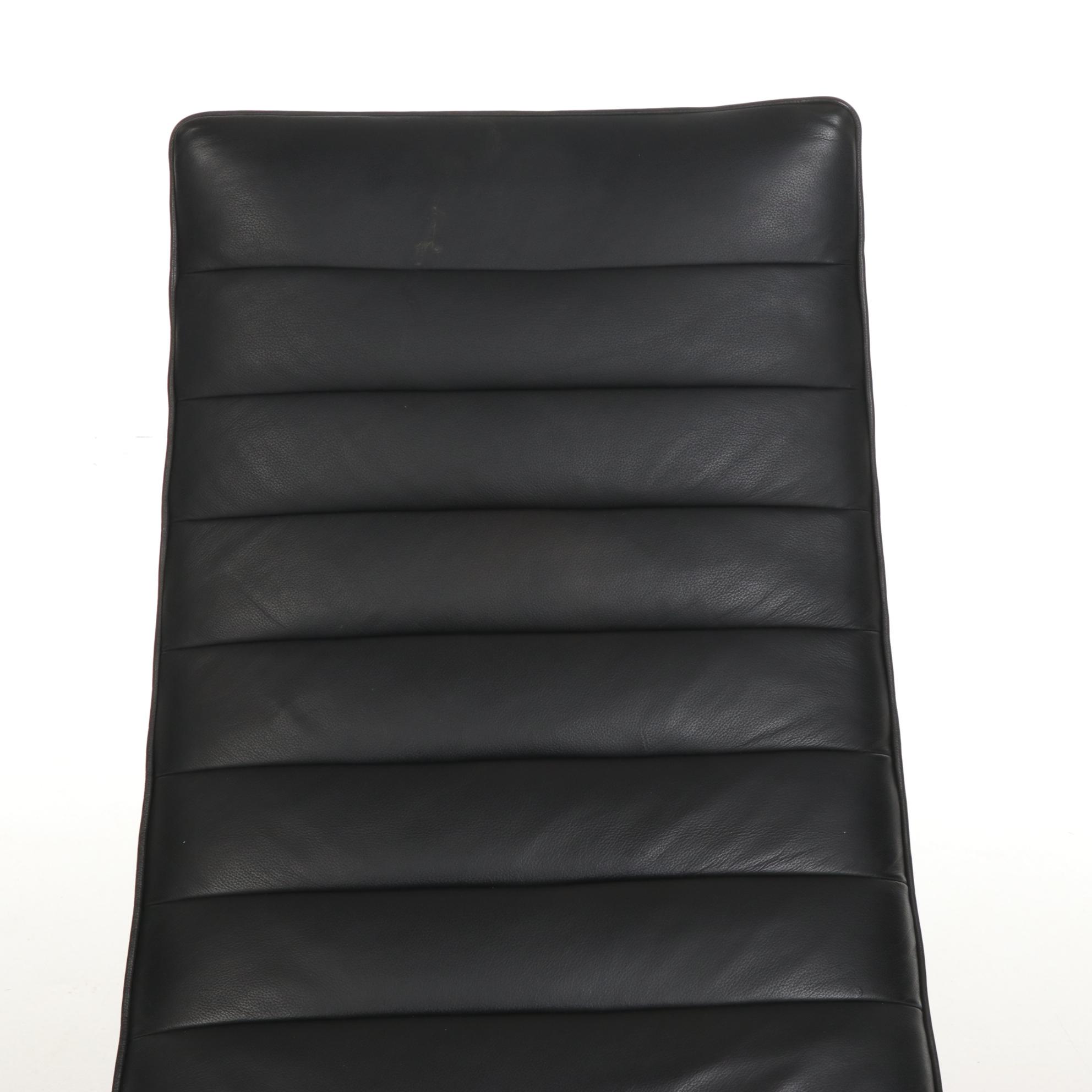 Contemporary Modern Cantilever Lounge Chair