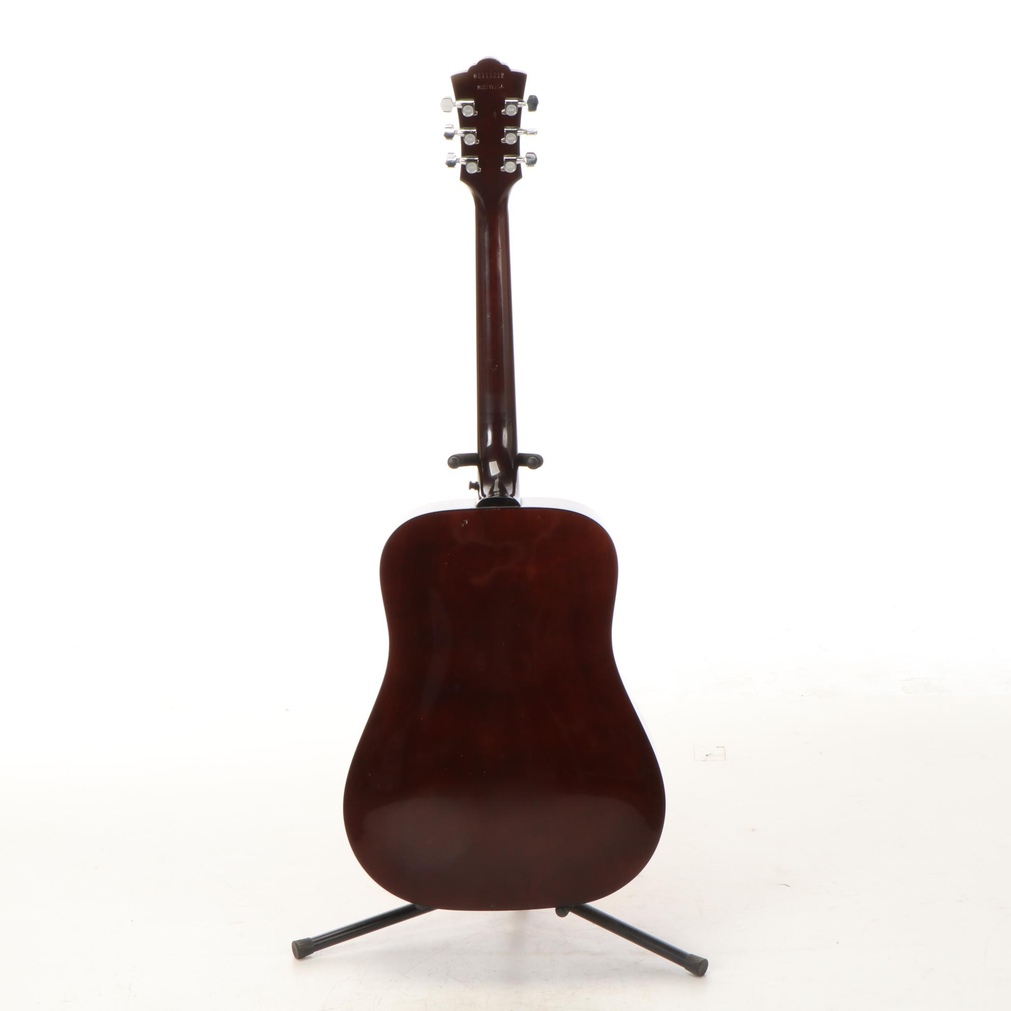 Guild D25-NT Dreadnought Acoustic Guitar