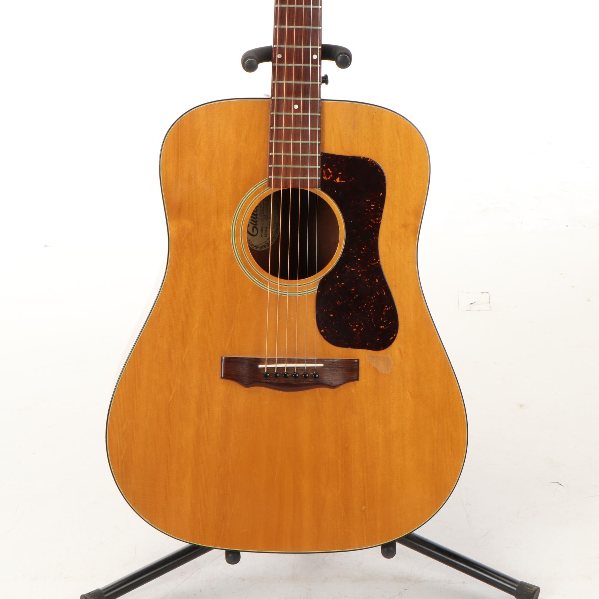 Guild D25-NT Dreadnought Acoustic Guitar