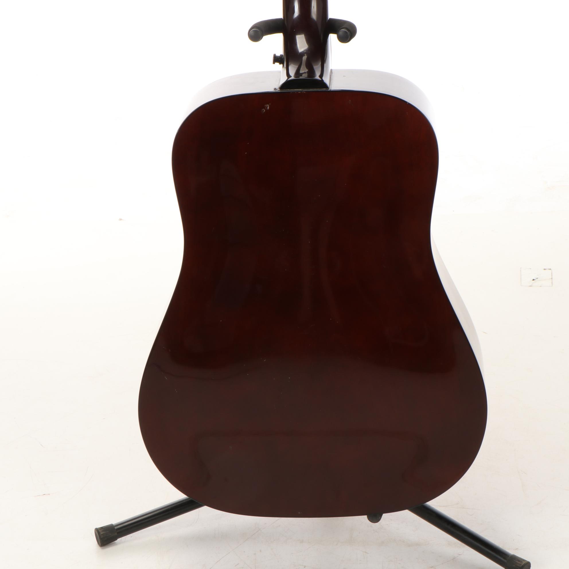 Guild D25-NT Dreadnought Acoustic Guitar