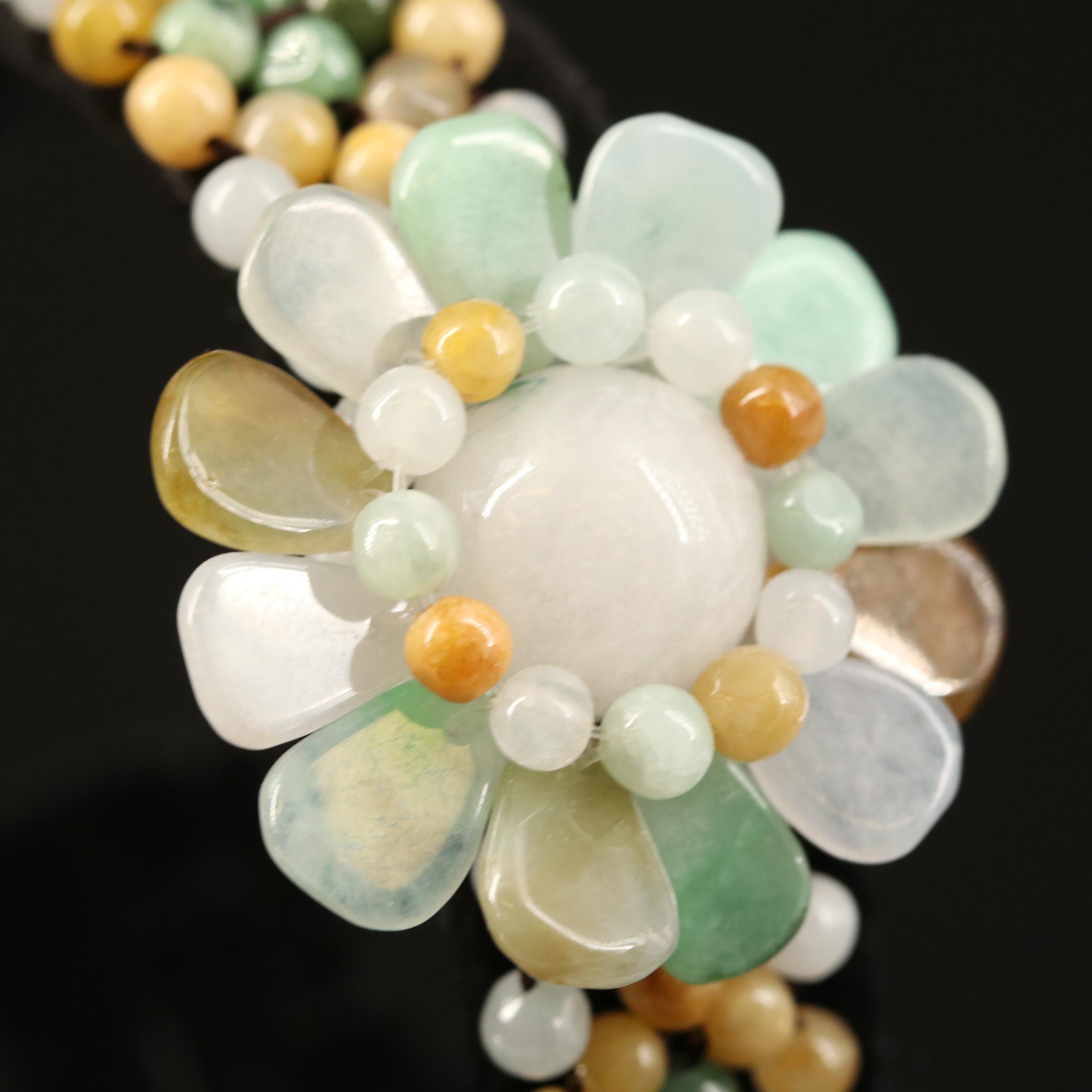Flower Beaded Bracelet with Quartz and Jadeite