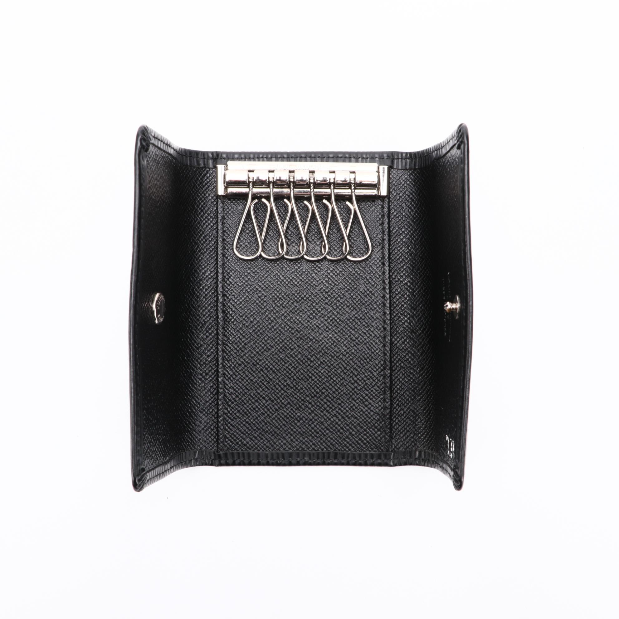 Louis Vuitton Six-Key Holder in Black Epi Leather