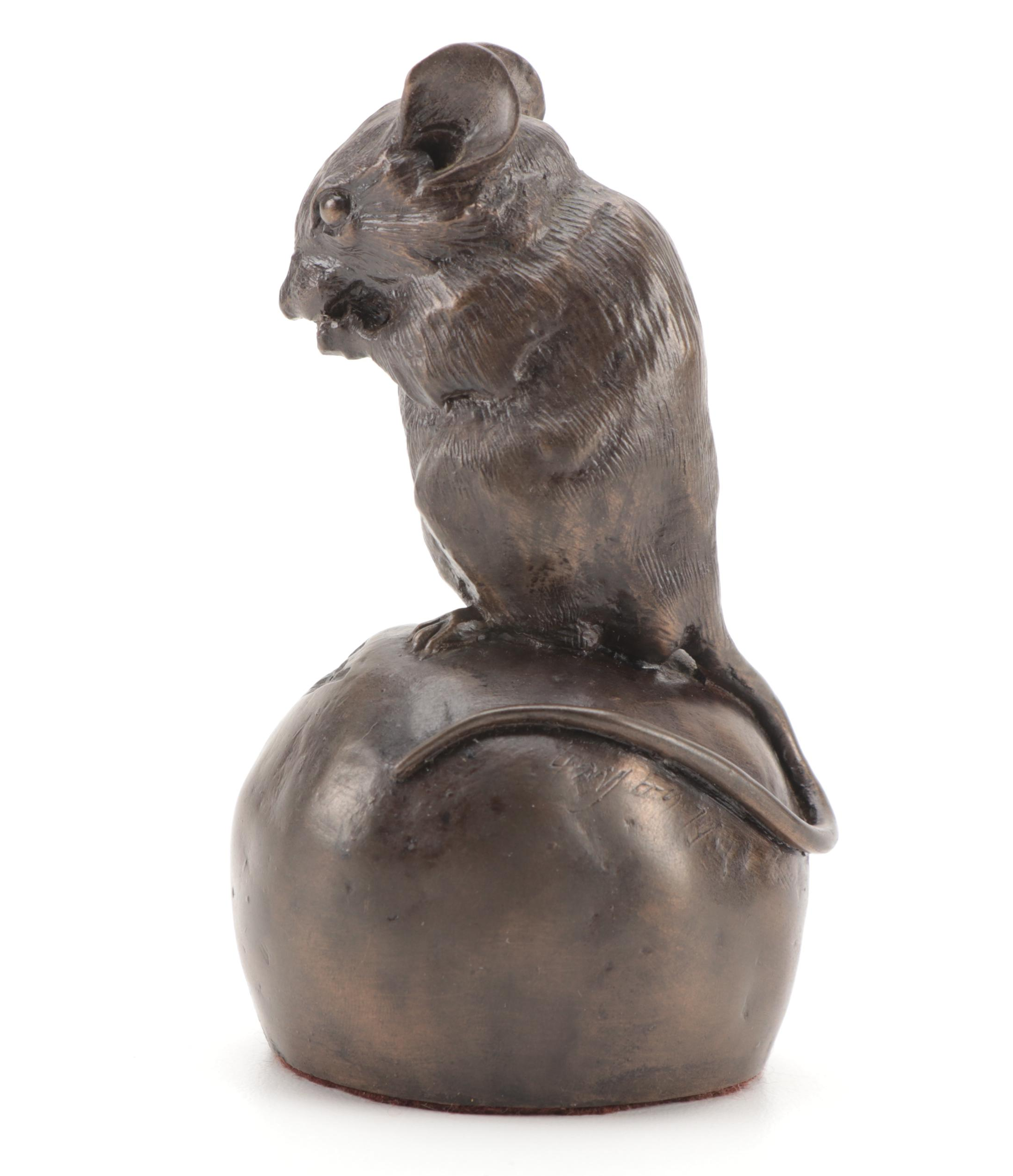 English Heredities Cold Cast Bronze Mouse on Apple, Late 20th Century