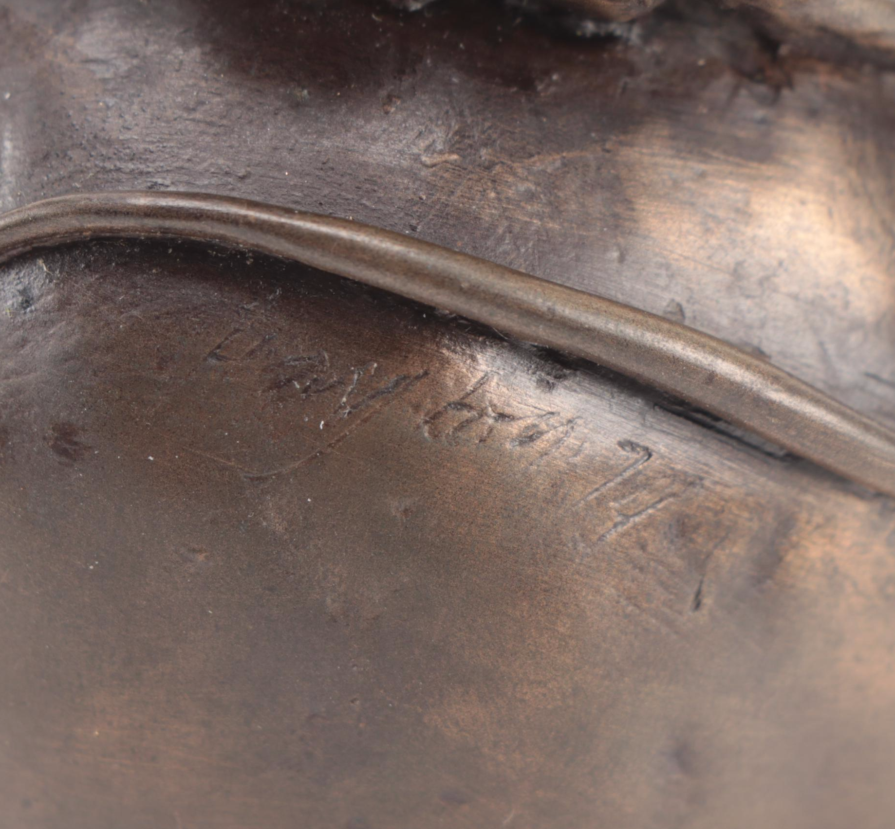 English Heredities Cold Cast Bronze Mouse on Apple, Late 20th Century