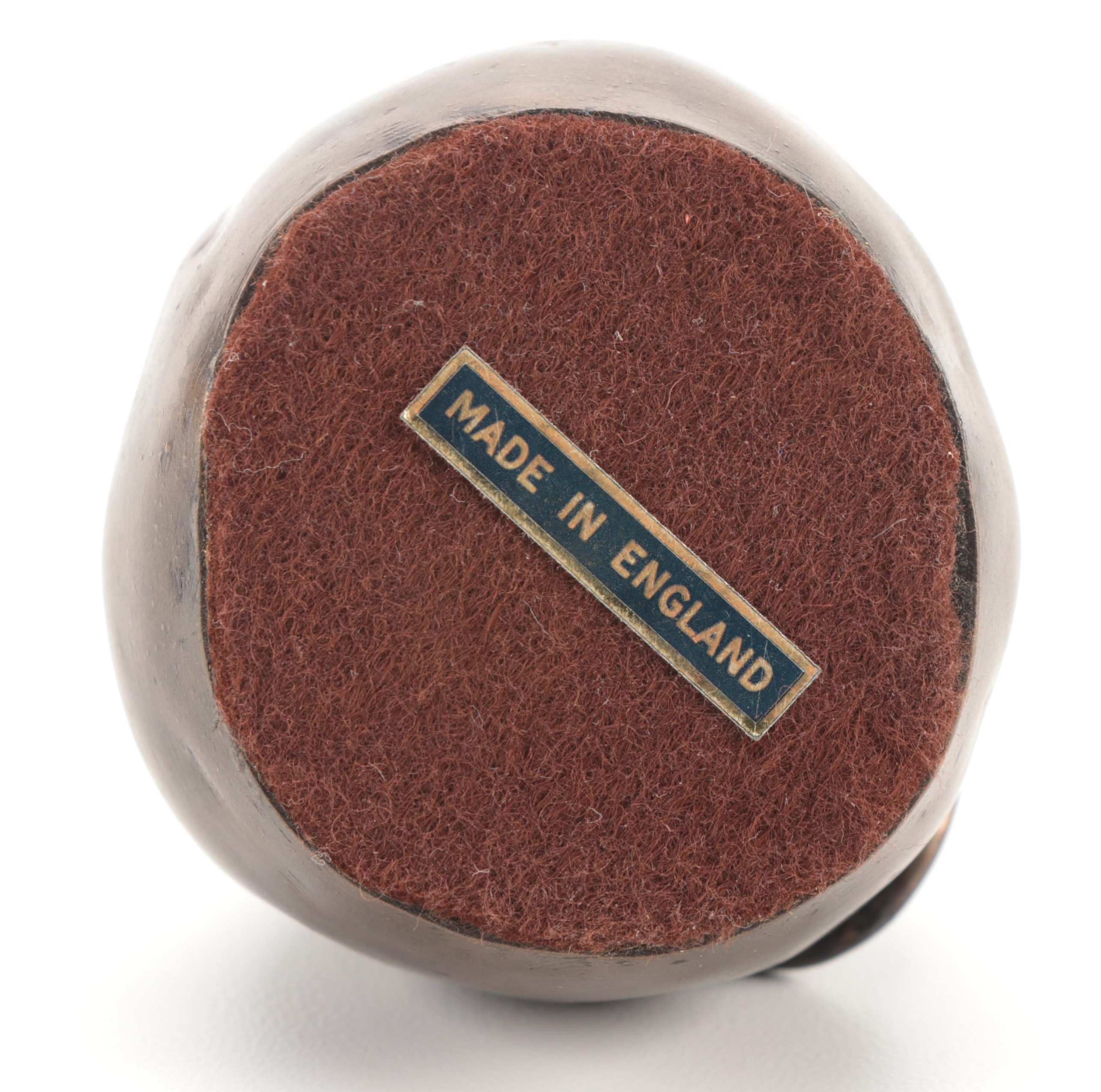 English Heredities Cold Cast Bronze Mouse on Apple, Late 20th Century