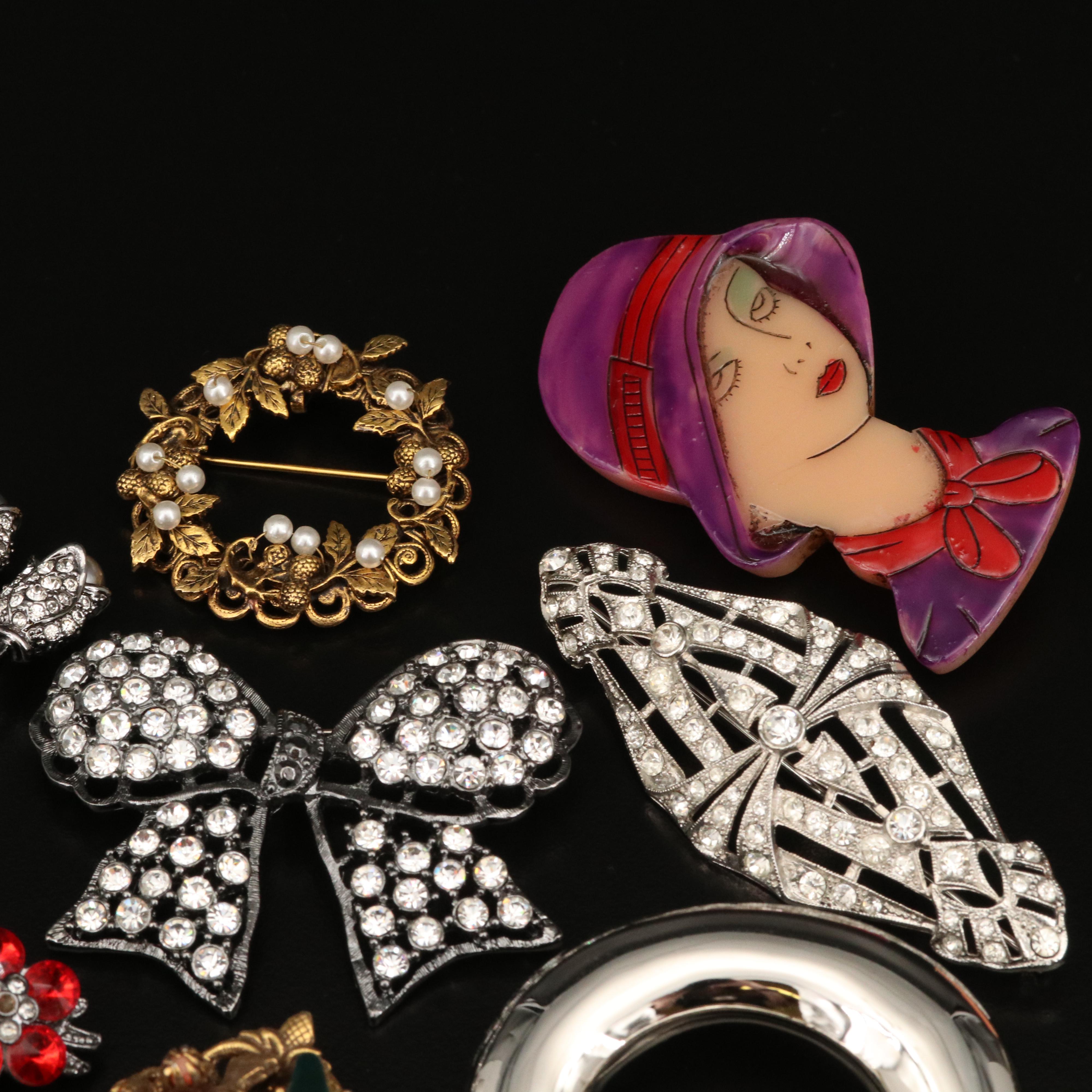 Antique and Vintage Brooches and Pins Featuring Wells, Anson and Giovanni